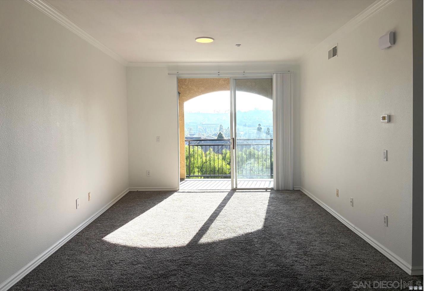 Detail Gallery Image 3 of 15 For 3820  Elijah Court 234, San Diego,  CA 92130 - 2 Beds | 2 Baths