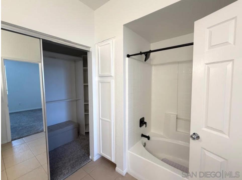 Detail Gallery Image 7 of 15 For 3820  Elijah Court 234, San Diego,  CA 92130 - 2 Beds | 2 Baths