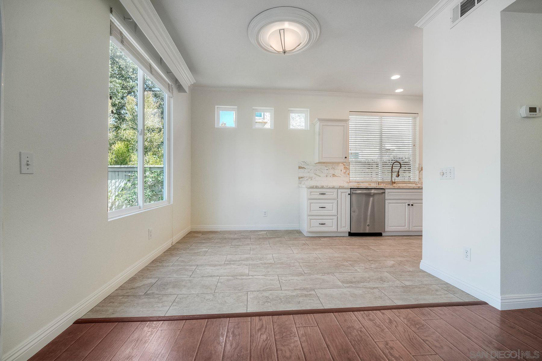 Detail Gallery Image 11 of 36 For 534  Whitesage Road, San Marcos,  CA 92078 - 3 Beds | 2/1 Baths