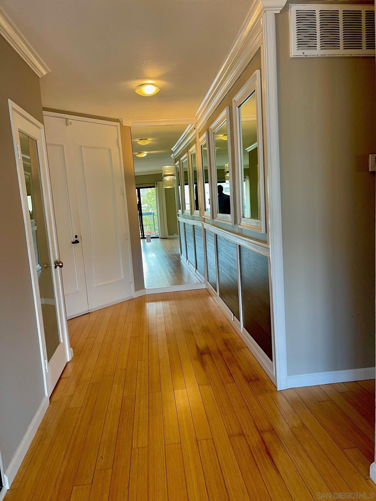 Detail Gallery Image 3 of 20 For 3570  1st Ave  3, San Diego,  CA 92103 - 2 Beds | 2 Baths