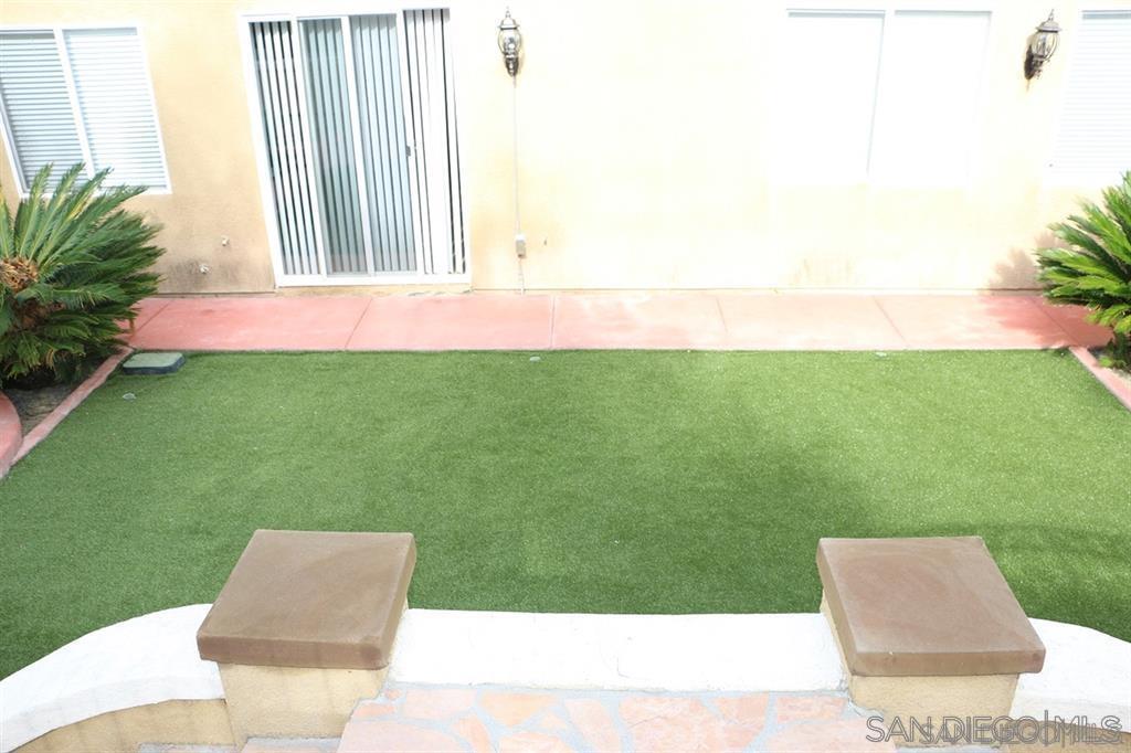 Detail Gallery Image 12 of 18 For 1892  Meeks Bay, Chula Vista,  CA 91913 - 5 Beds | 3 Baths