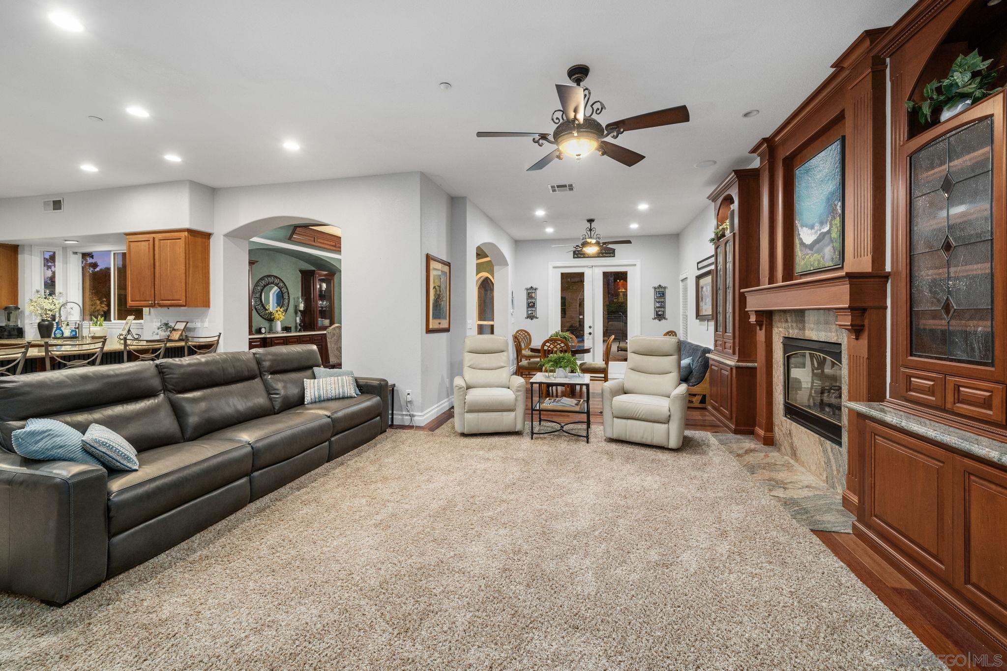 Detail Gallery Image 22 of 69 For 2270  Summit Drive, Escondido,  CA 92025 - 6 Beds | 3/1 Baths