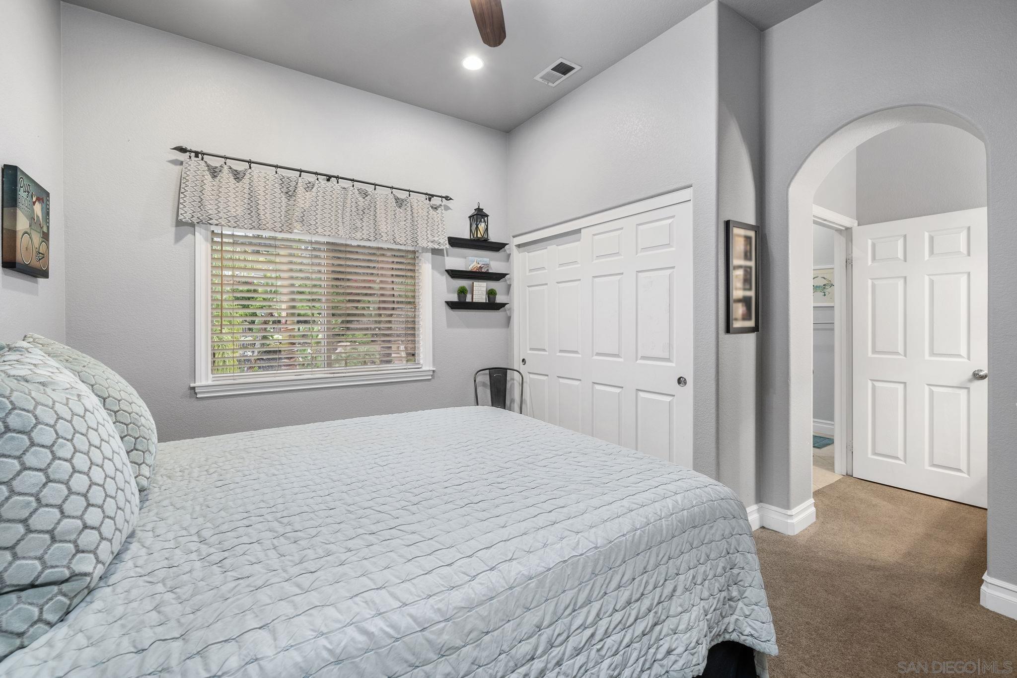 Detail Gallery Image 36 of 69 For 2270  Summit Drive, Escondido,  CA 92025 - 6 Beds | 3/1 Baths