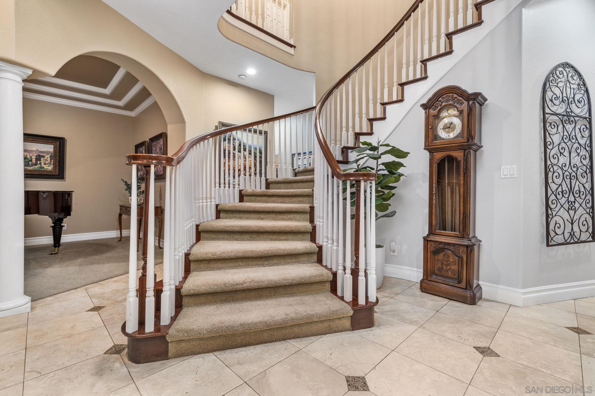 Detail Gallery Image 43 of 69 For 2270  Summit Drive, Escondido,  CA 92025 - 6 Beds | 3/1 Baths