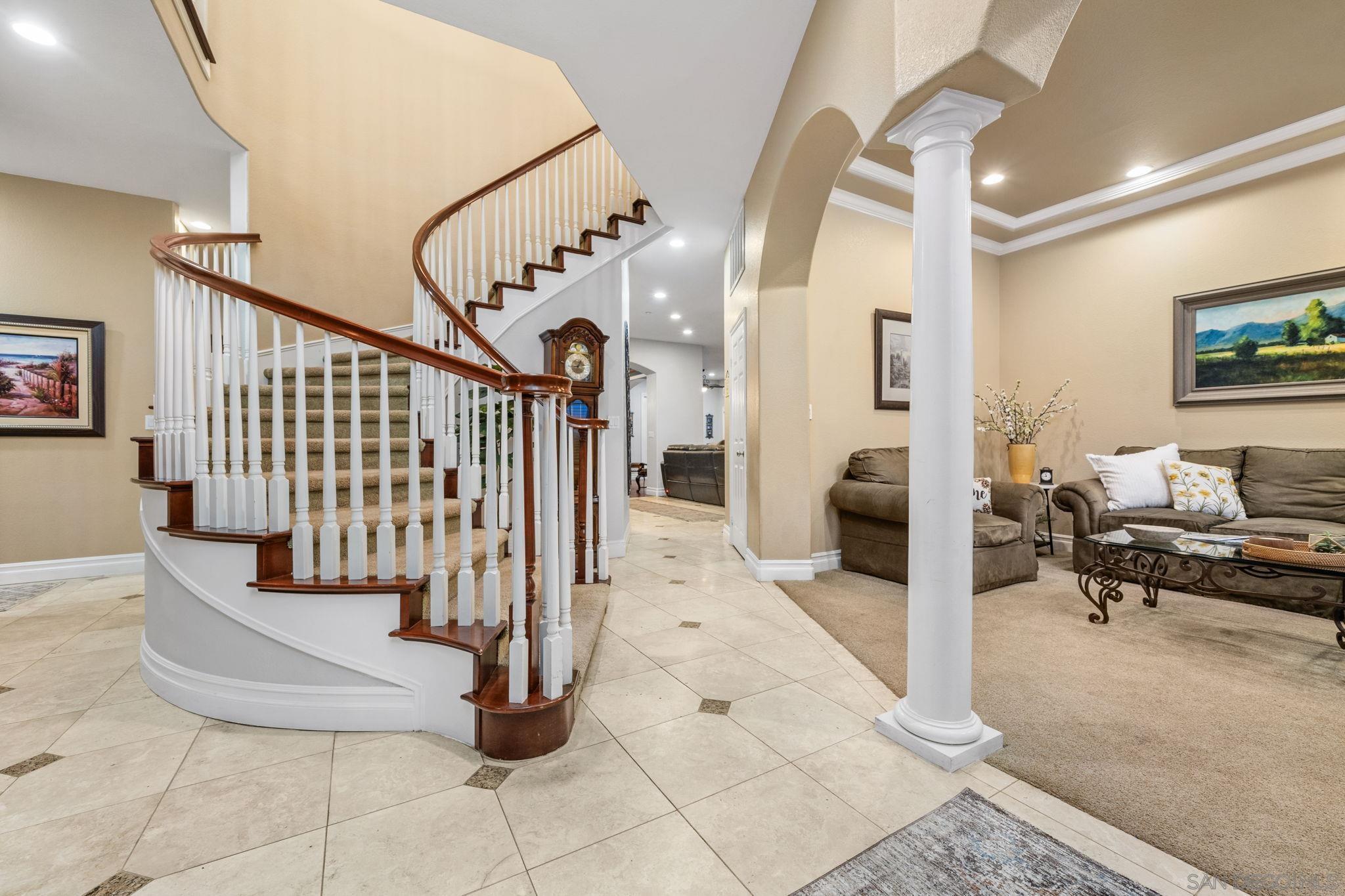 Detail Gallery Image 44 of 69 For 2270  Summit Drive, Escondido,  CA 92025 - 6 Beds | 3/1 Baths