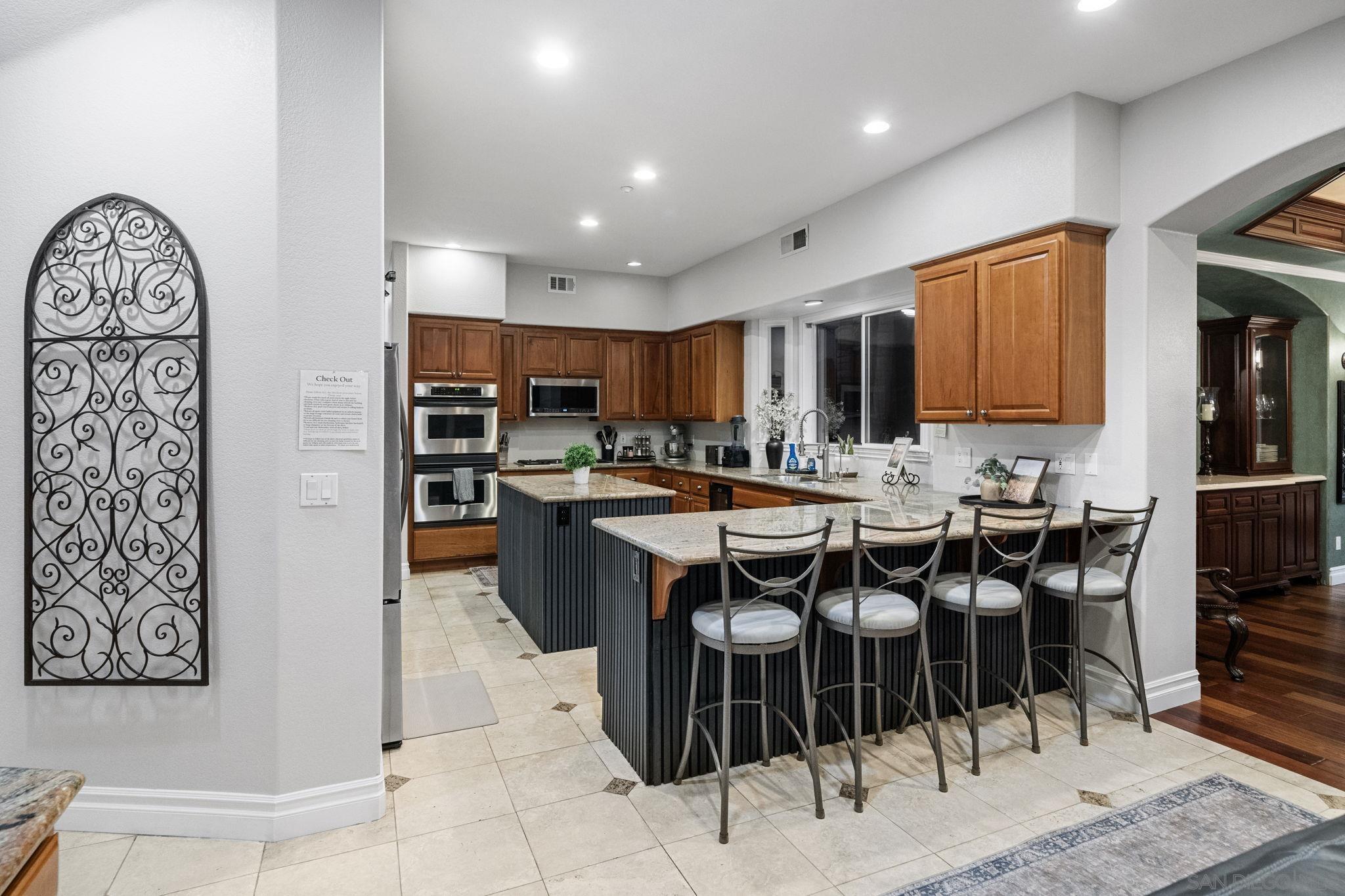 Detail Gallery Image 59 of 69 For 2270  Summit Drive, Escondido,  CA 92025 - 6 Beds | 3/1 Baths