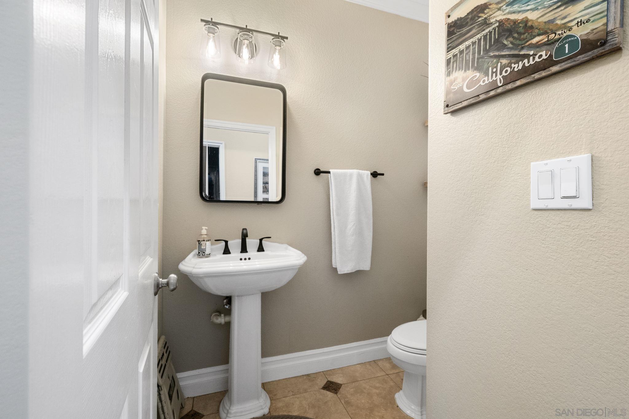 Detail Gallery Image 61 of 69 For 2270  Summit Drive, Escondido,  CA 92025 - 6 Beds | 3/1 Baths