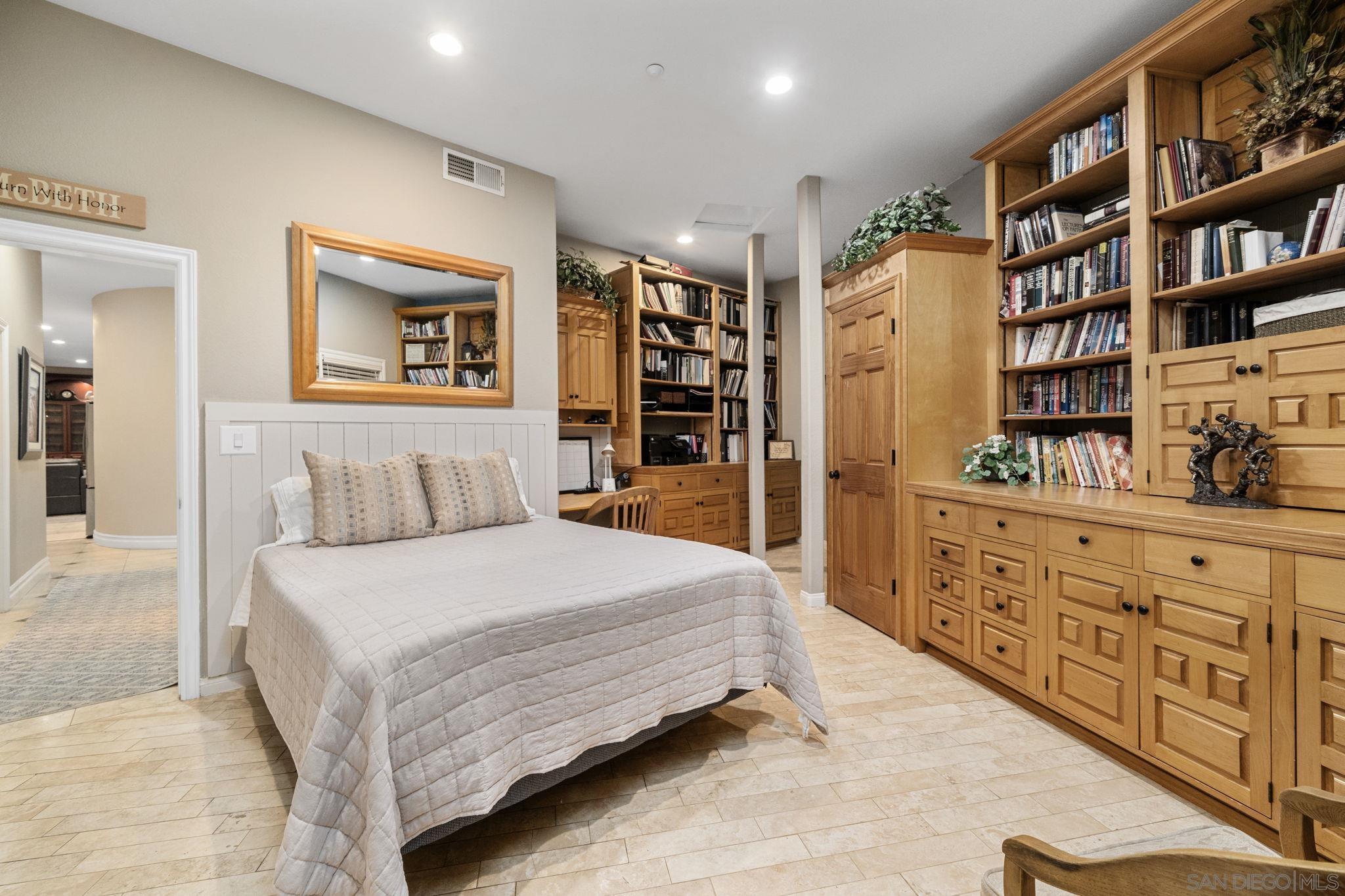 Detail Gallery Image 63 of 69 For 2270  Summit Drive, Escondido,  CA 92025 - 6 Beds | 3/1 Baths