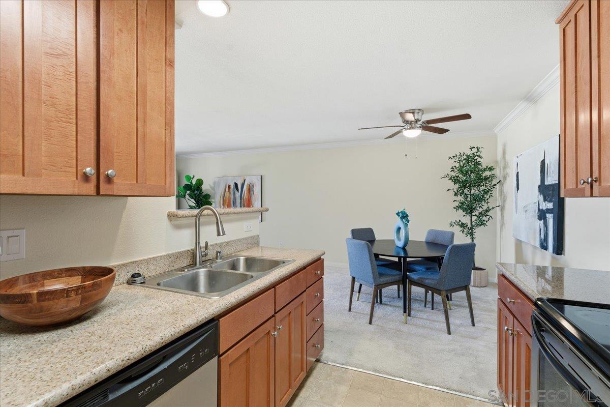 Detail Gallery Image 2 of 29 For 180  Chambers St  #21,  El Cajon,  CA 92020 - 2 Beds | 2 Baths
