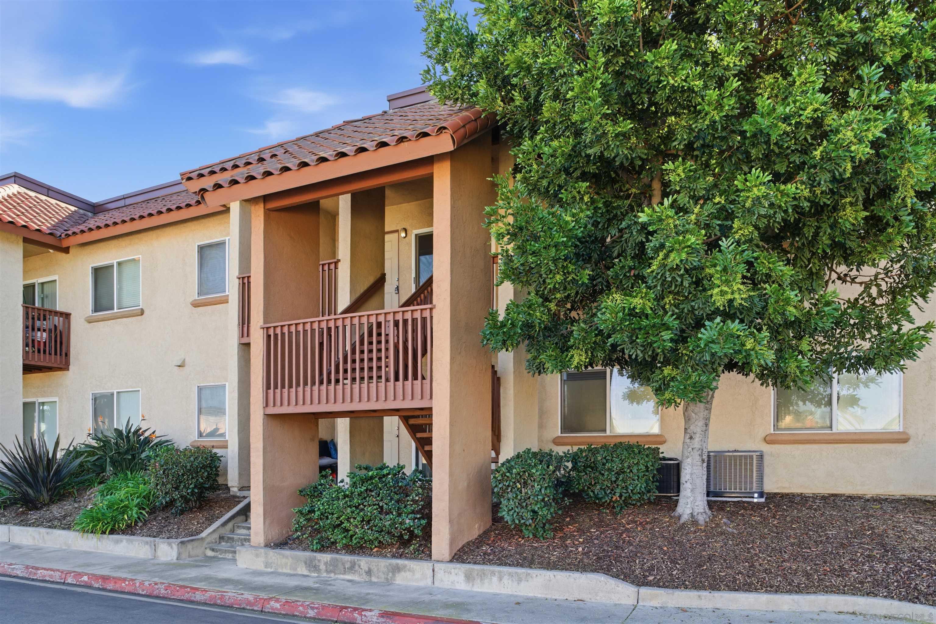 Detail Gallery Image 9 of 29 For 180  Chambers St  #21,  El Cajon,  CA 92020 - 2 Beds | 2 Baths