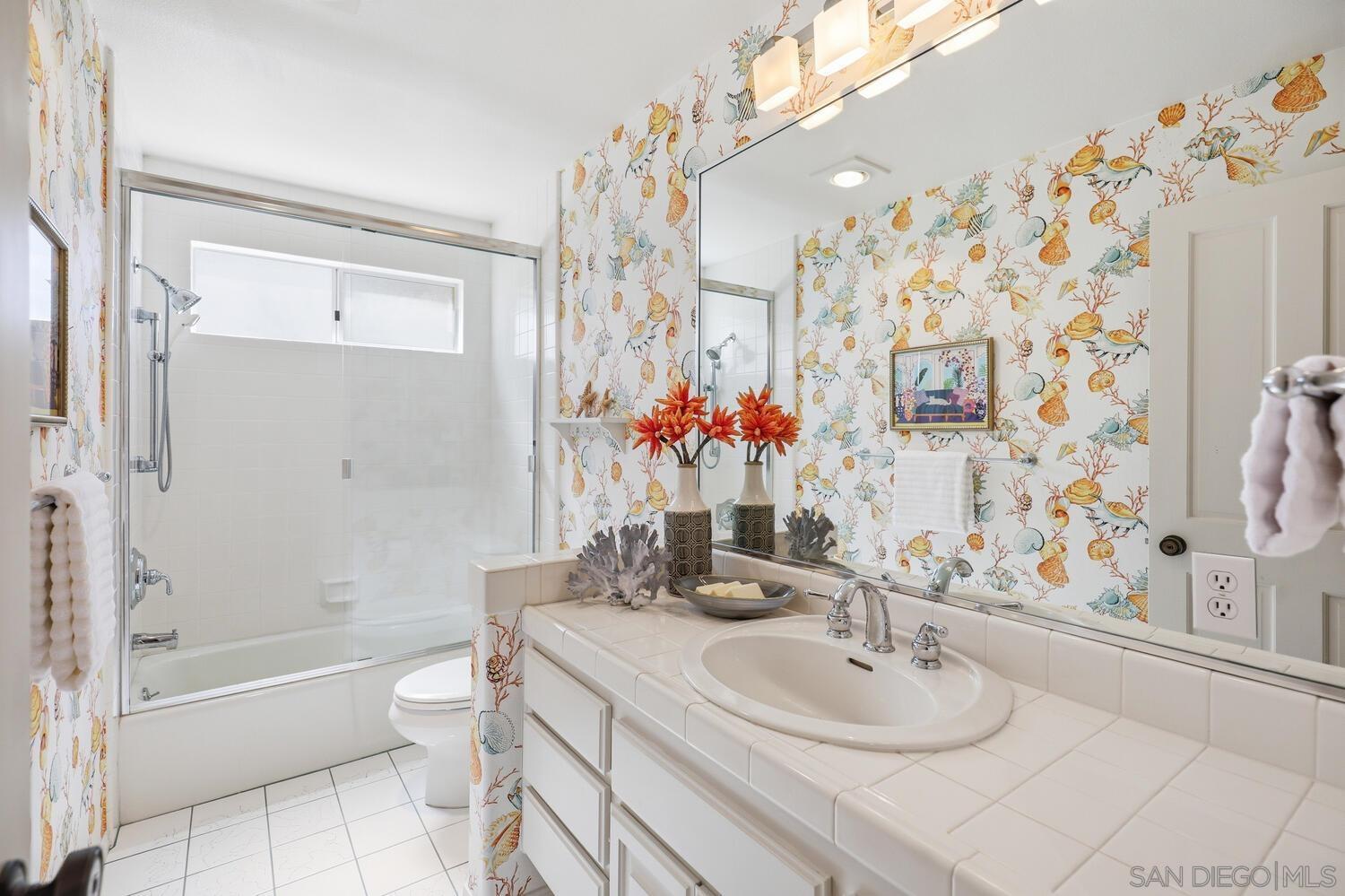 Detail Gallery Image 28 of 47 For 21  Spinnaker Way, Coronado,  CA 92118 - 4 Beds | 3/1 Baths