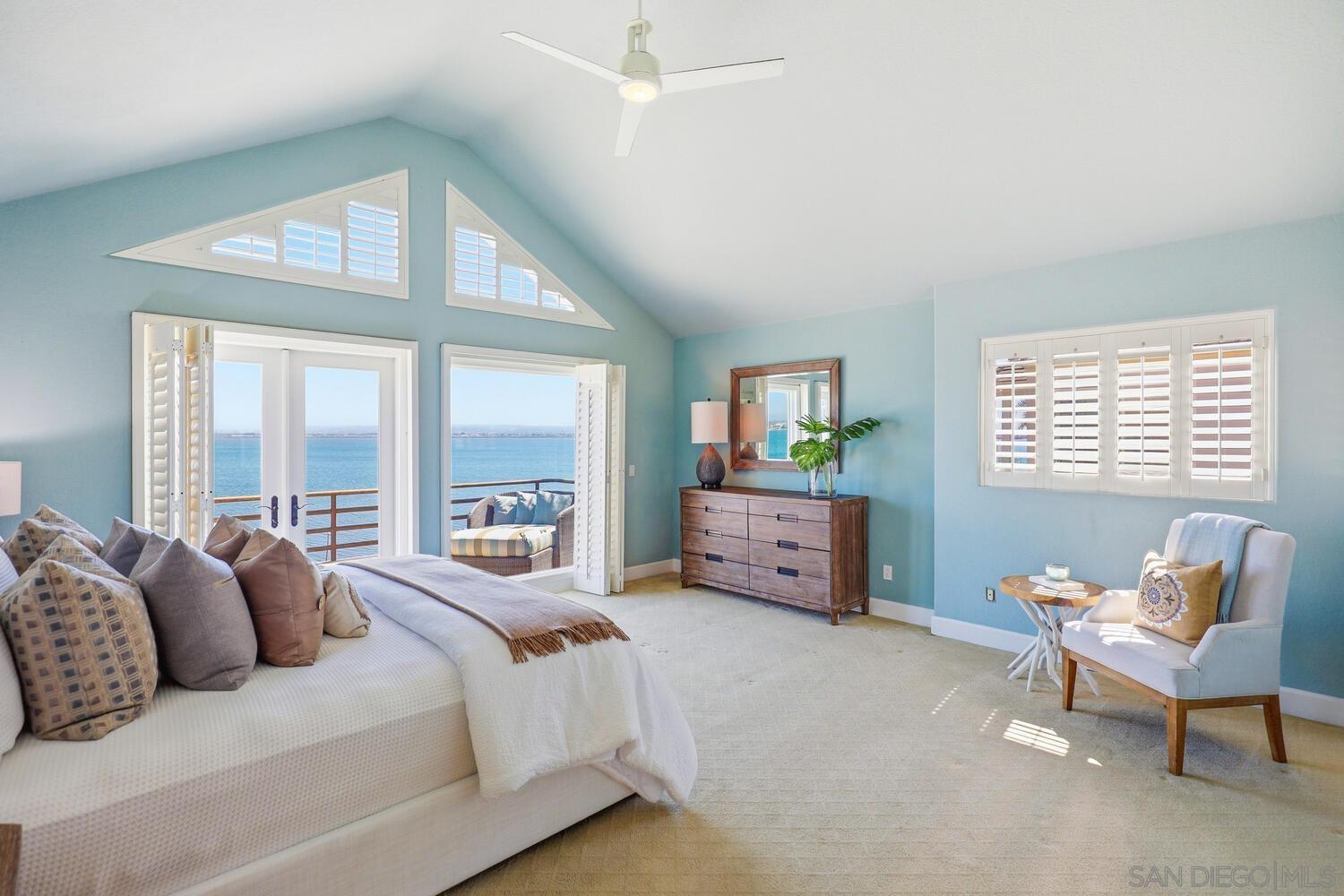 Detail Gallery Image 34 of 47 For 21  Spinnaker Way, Coronado,  CA 92118 - 4 Beds | 3/1 Baths