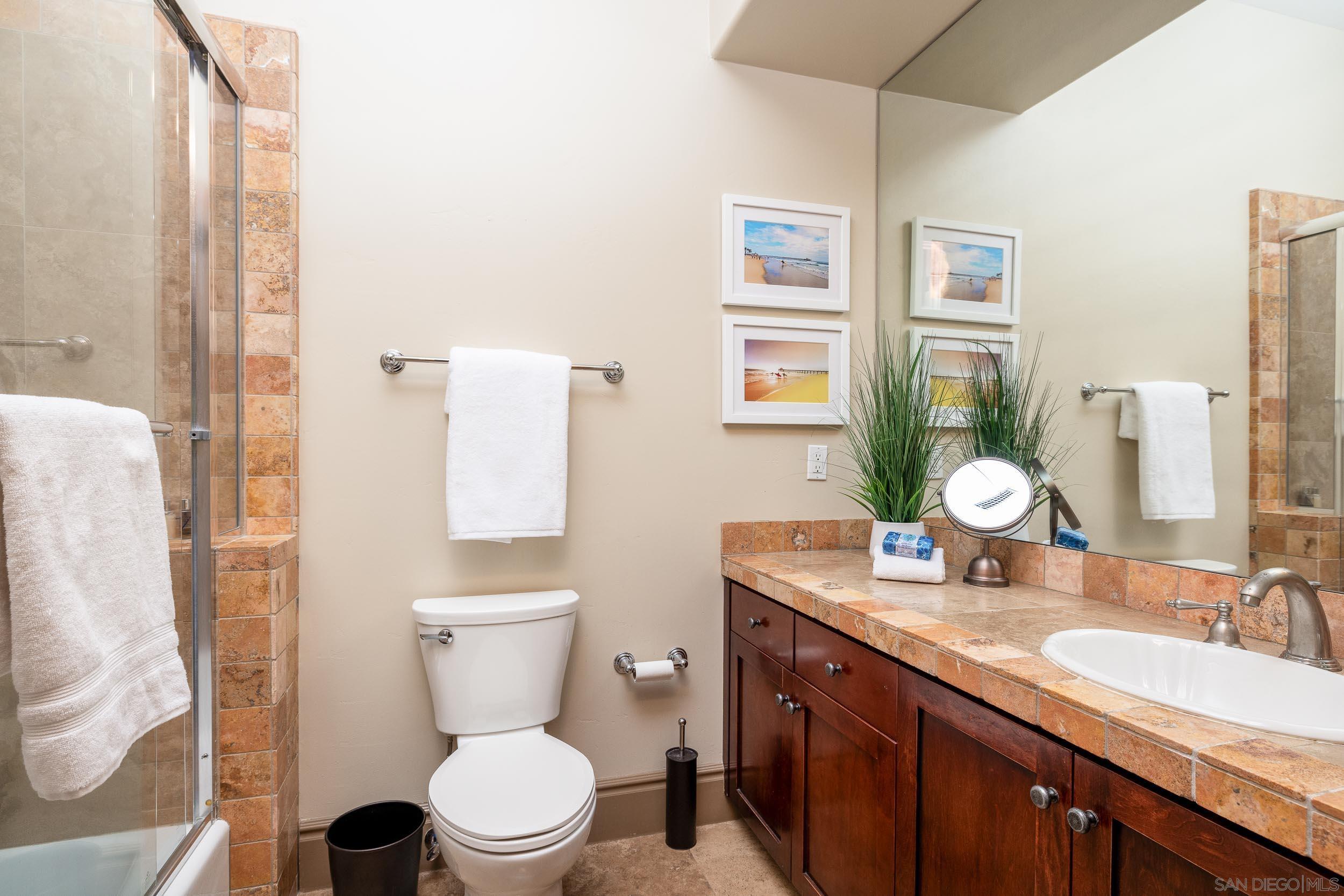 Detail Gallery Image 27 of 51 For 15130  Saddlebrook Ln, Poway,  CA 92064 - 4 Beds | 4/1 Baths
