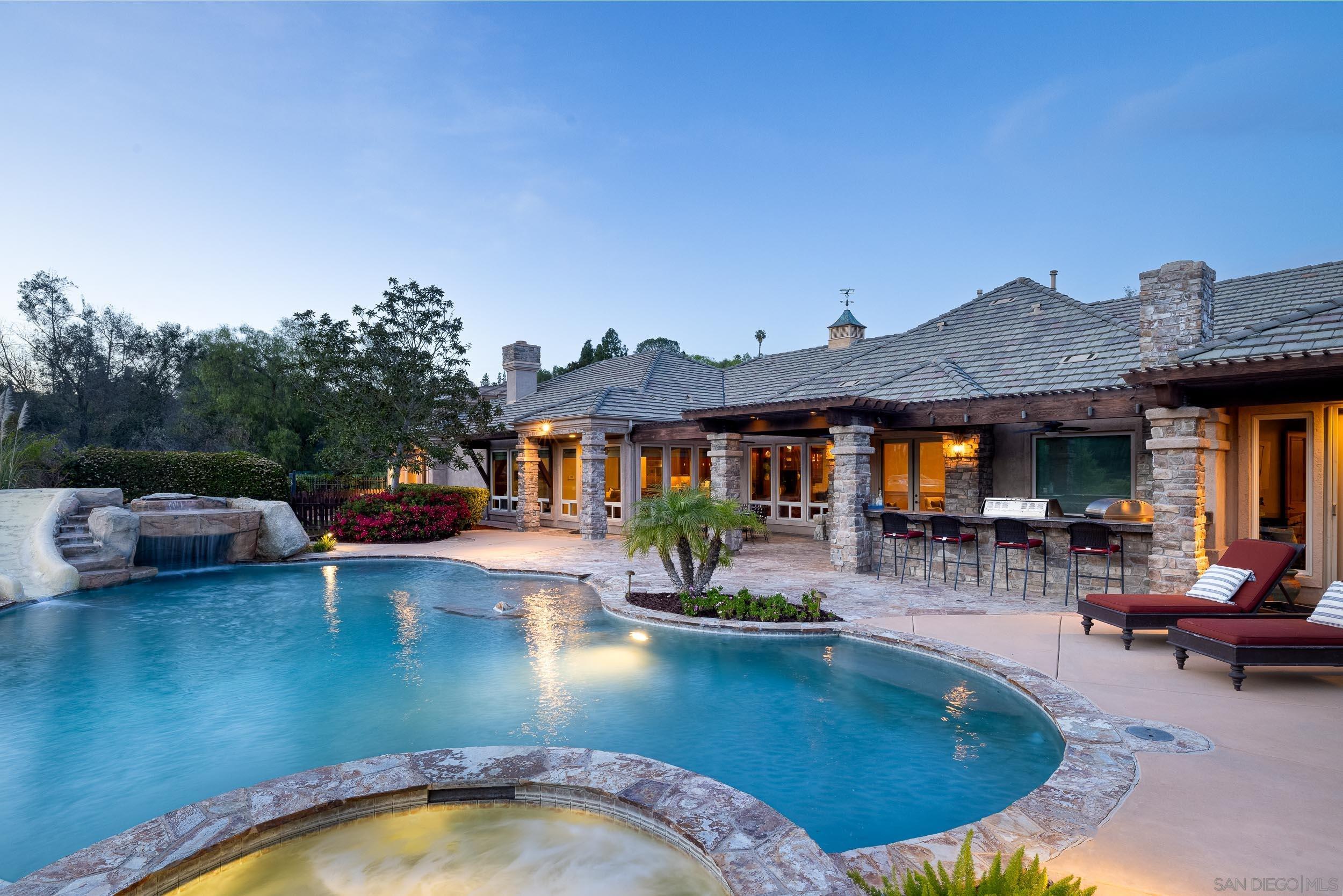 Detail Gallery Image 30 of 51 For 15130  Saddlebrook Ln, Poway,  CA 92064 - 4 Beds | 4/1 Baths