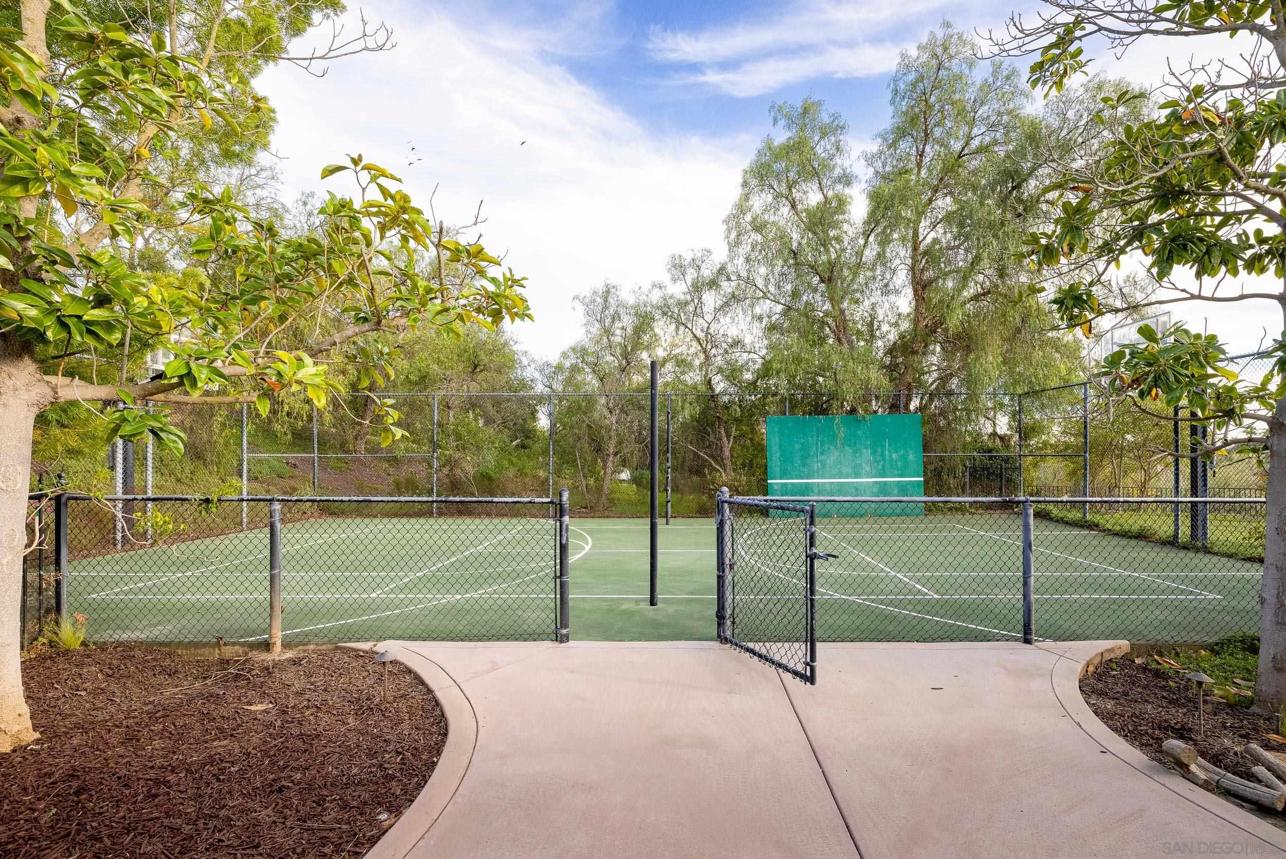 Detail Gallery Image 42 of 51 For 15130  Saddlebrook Ln, Poway,  CA 92064 - 4 Beds | 4/1 Baths