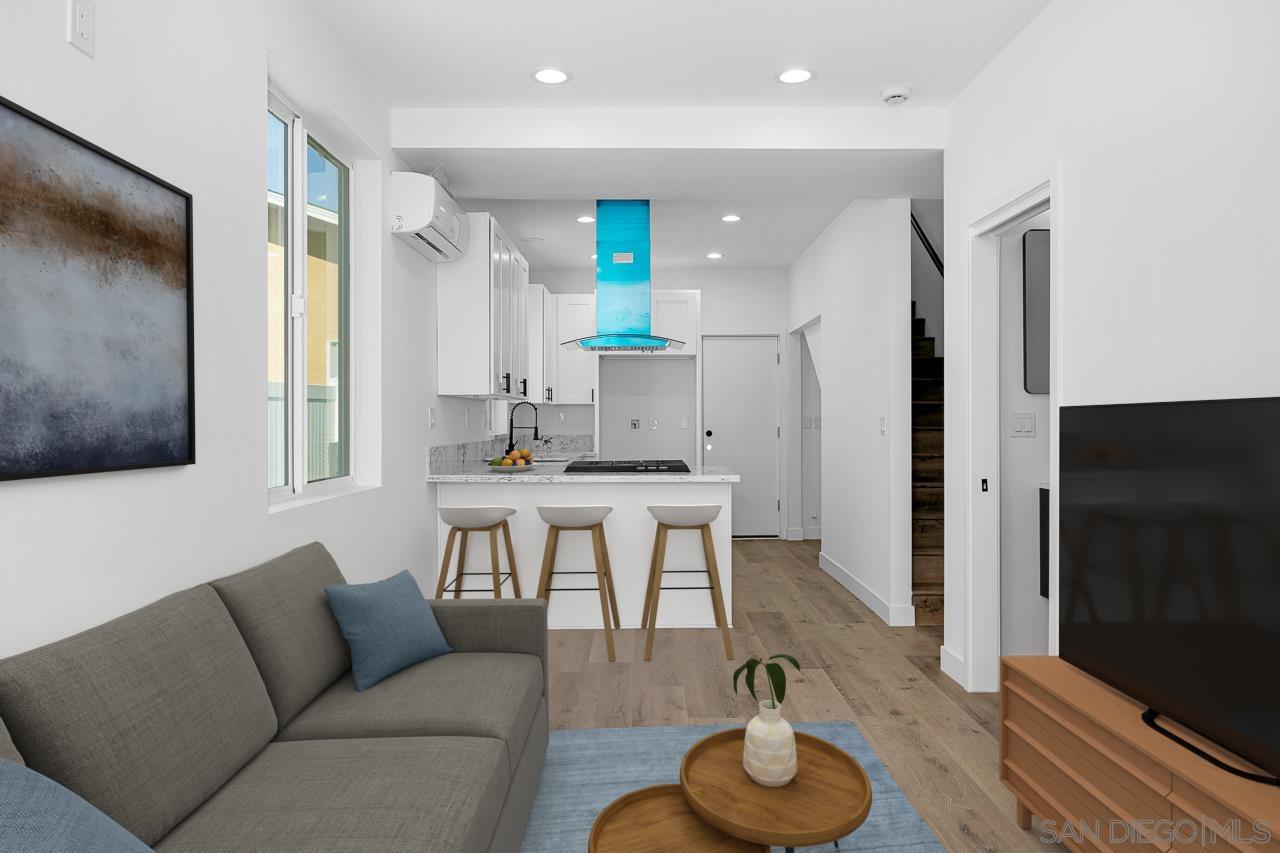 Detail Gallery Image 21 of 74 For 4128-32  Thorn St, San Diego,  CA 92105 - 6 Beds | 5/2 Baths