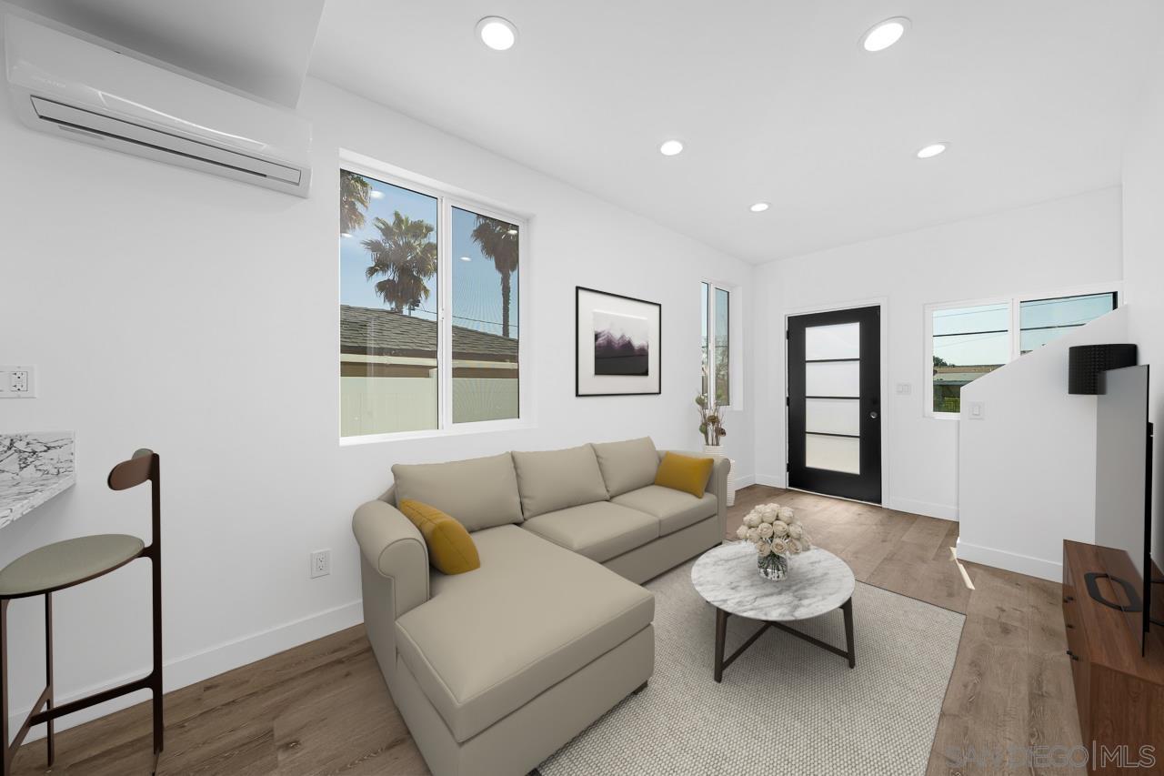 Detail Gallery Image 22 of 74 For 4128-32  Thorn St, San Diego,  CA 92105 - 6 Beds | 5/2 Baths