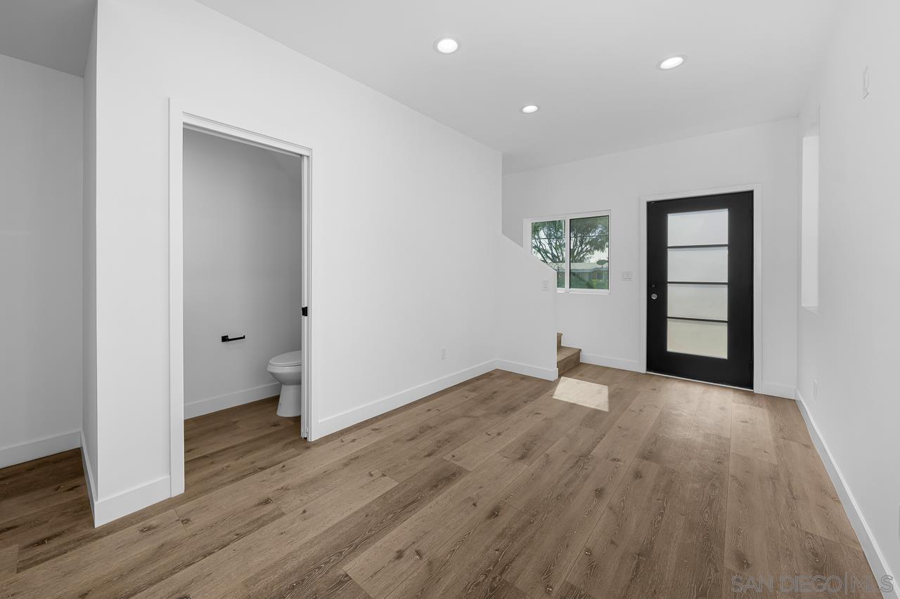 Detail Gallery Image 42 of 74 For 4128-32  Thorn St, San Diego,  CA 92105 - 6 Beds | 5/2 Baths