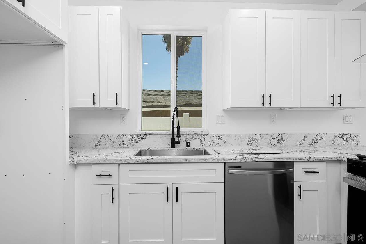 Detail Gallery Image 56 of 74 For 4128-32  Thorn St, San Diego,  CA 92105 - 6 Beds | 5/2 Baths