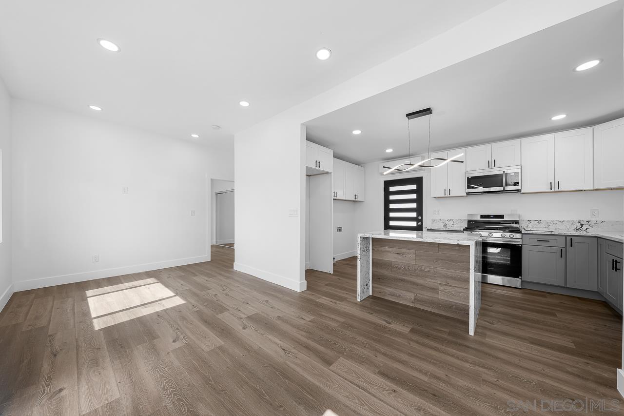 Detail Gallery Image 69 of 75 For 4128-32  Thorn St, San Diego,  CA 92105 - – Beds | – Baths