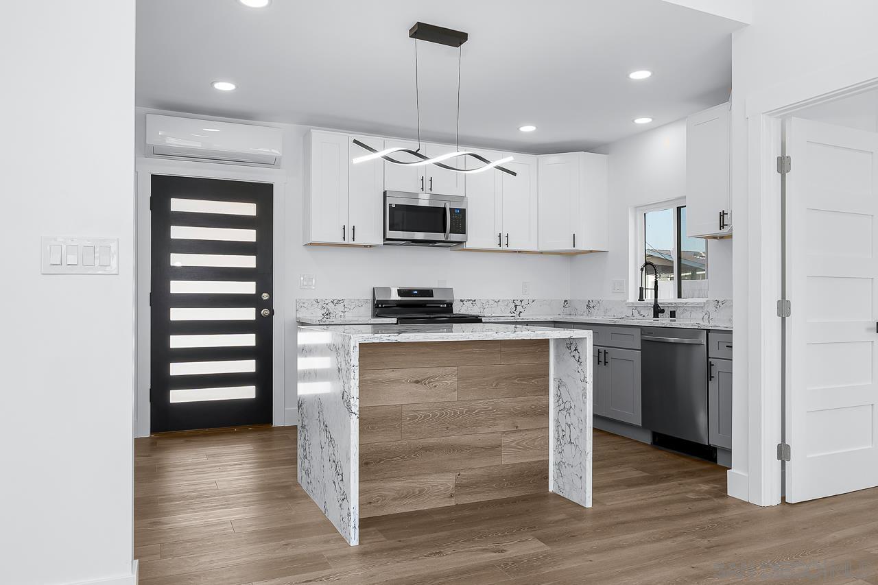 Detail Gallery Image 72 of 75 For 4128-32  Thorn St, San Diego,  CA 92105 - – Beds | – Baths