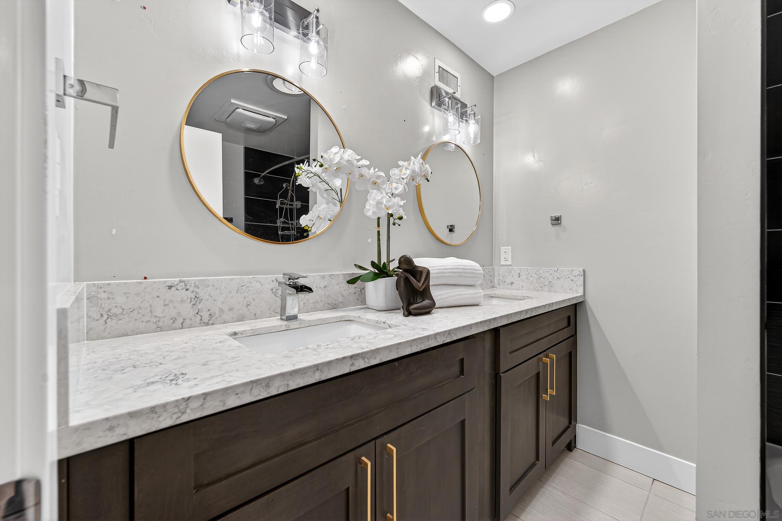 Detail Gallery Image 18 of 42 For 7756  Lake Adlon Dr, San Diego,  CA 92119 - 3 Beds | 2 Baths