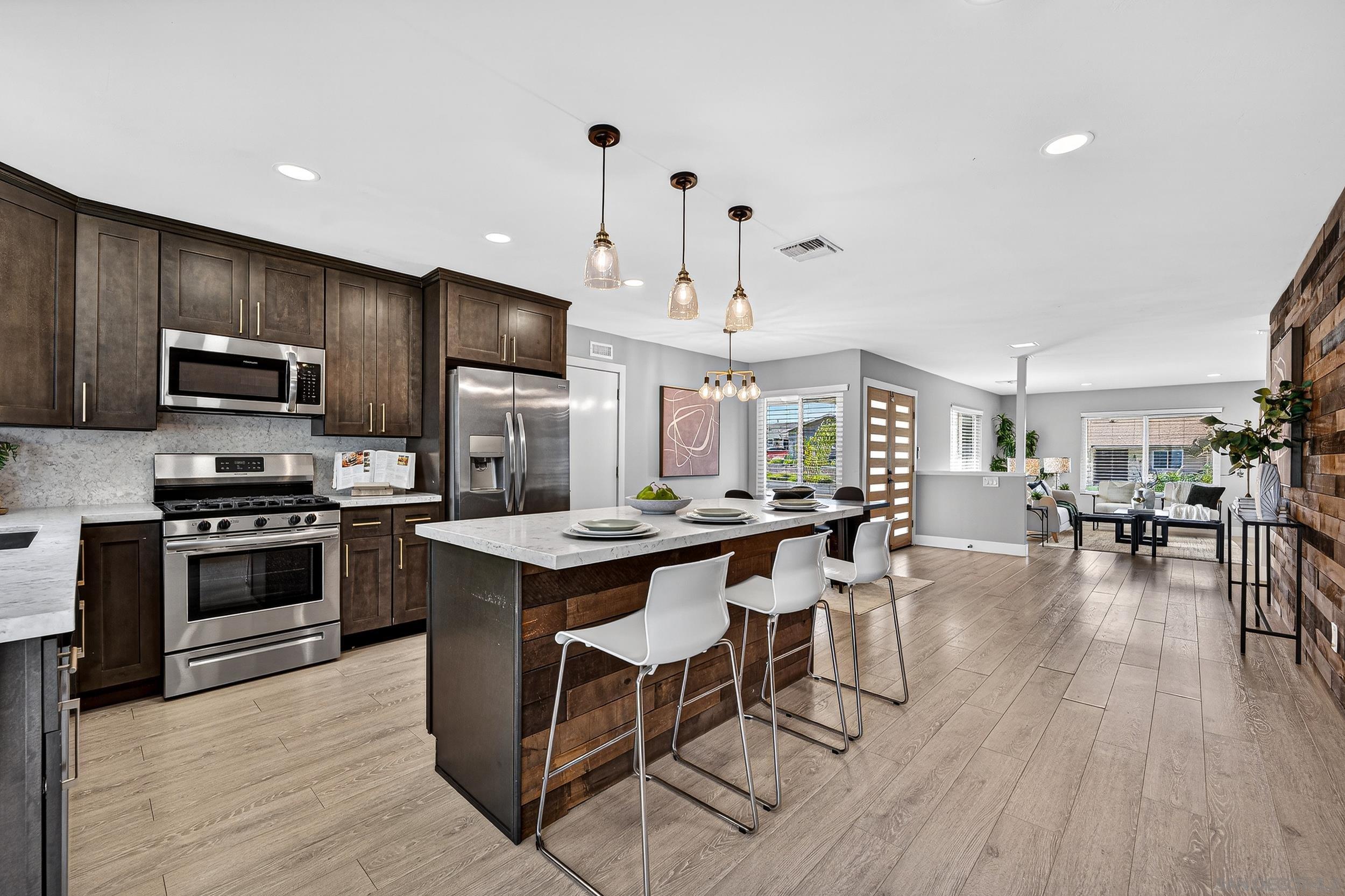 Detail Gallery Image 32 of 42 For 7756  Lake Adlon Dr, San Diego,  CA 92119 - 3 Beds | 2 Baths