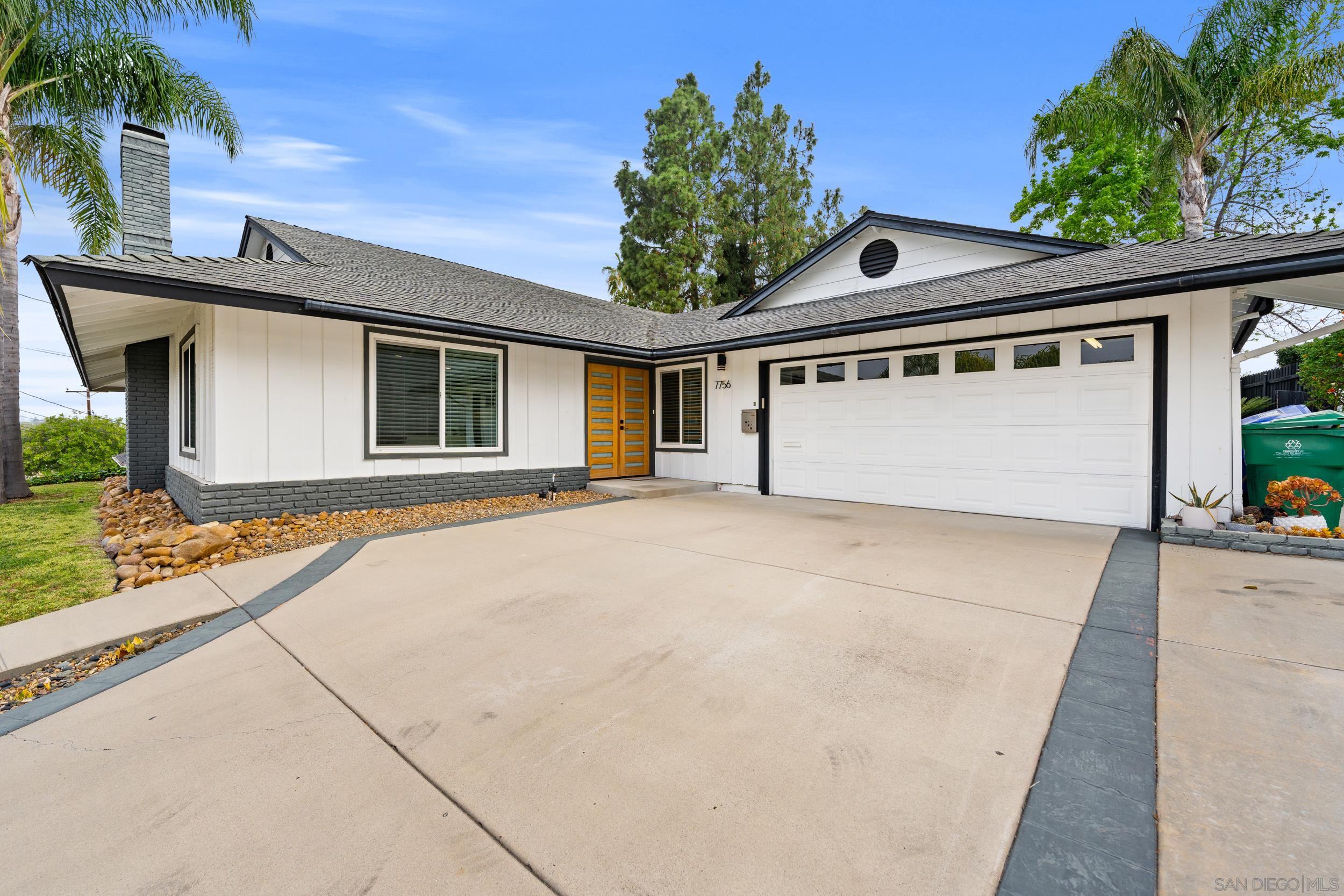 Detail Gallery Image 7 of 42 For 7756  Lake Adlon Dr, San Diego,  CA 92119 - 3 Beds | 2 Baths