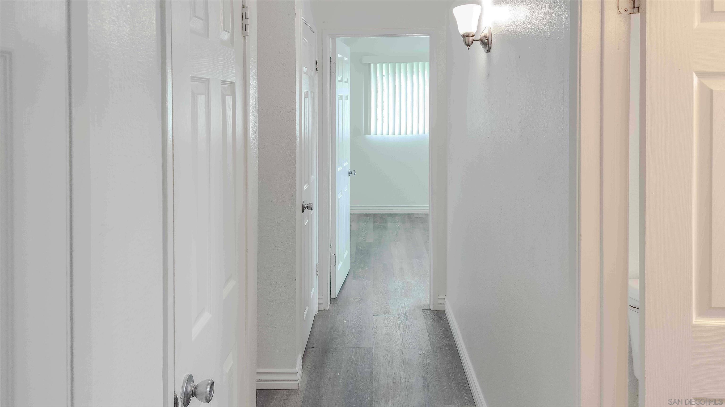 Detail Gallery Image 22 of 29 For 1718-24  Crofton Ln, Escondido,  CA 92027 - – Beds | – Baths