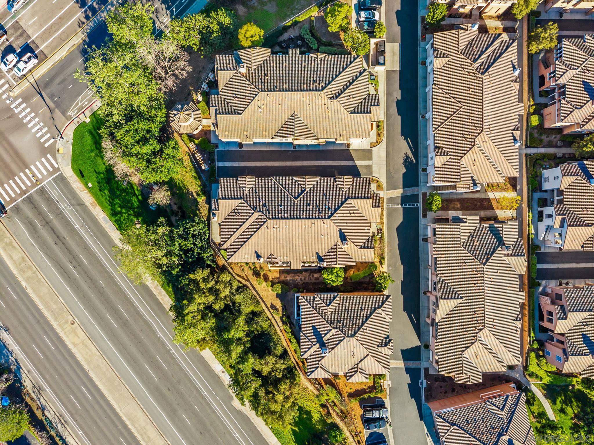 Detail Gallery Image 33 of 36 For Serafina,  San Diego,  CA 92128 - 2 Beds | 2 Baths