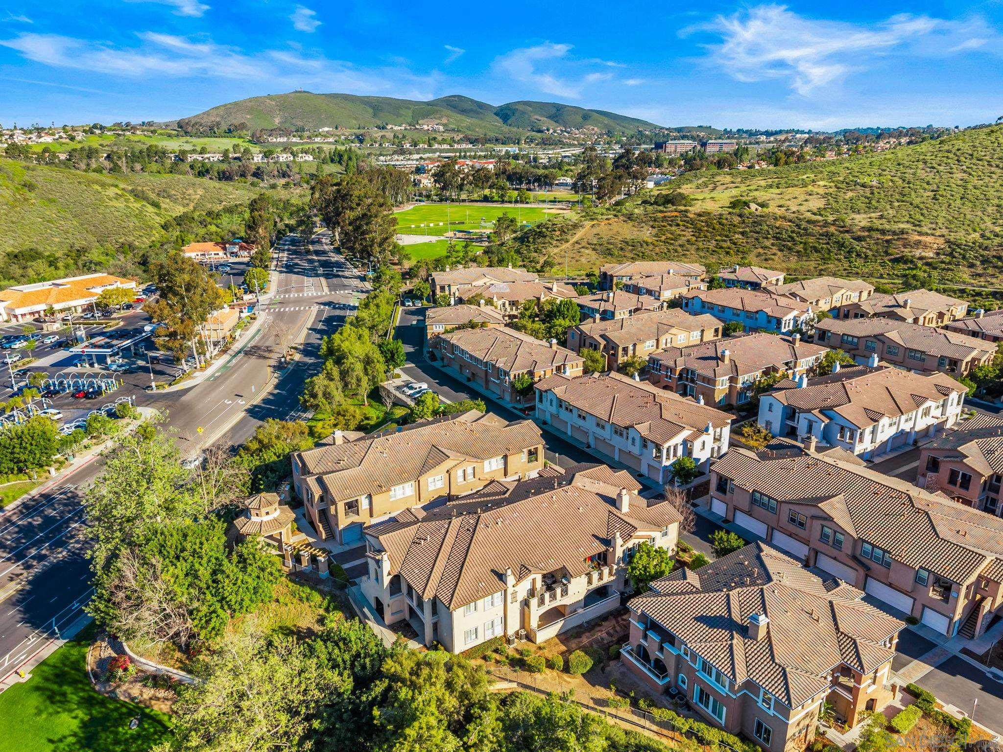 Detail Gallery Image 34 of 36 For Serafina,  San Diego,  CA 92128 - 2 Beds | 2 Baths