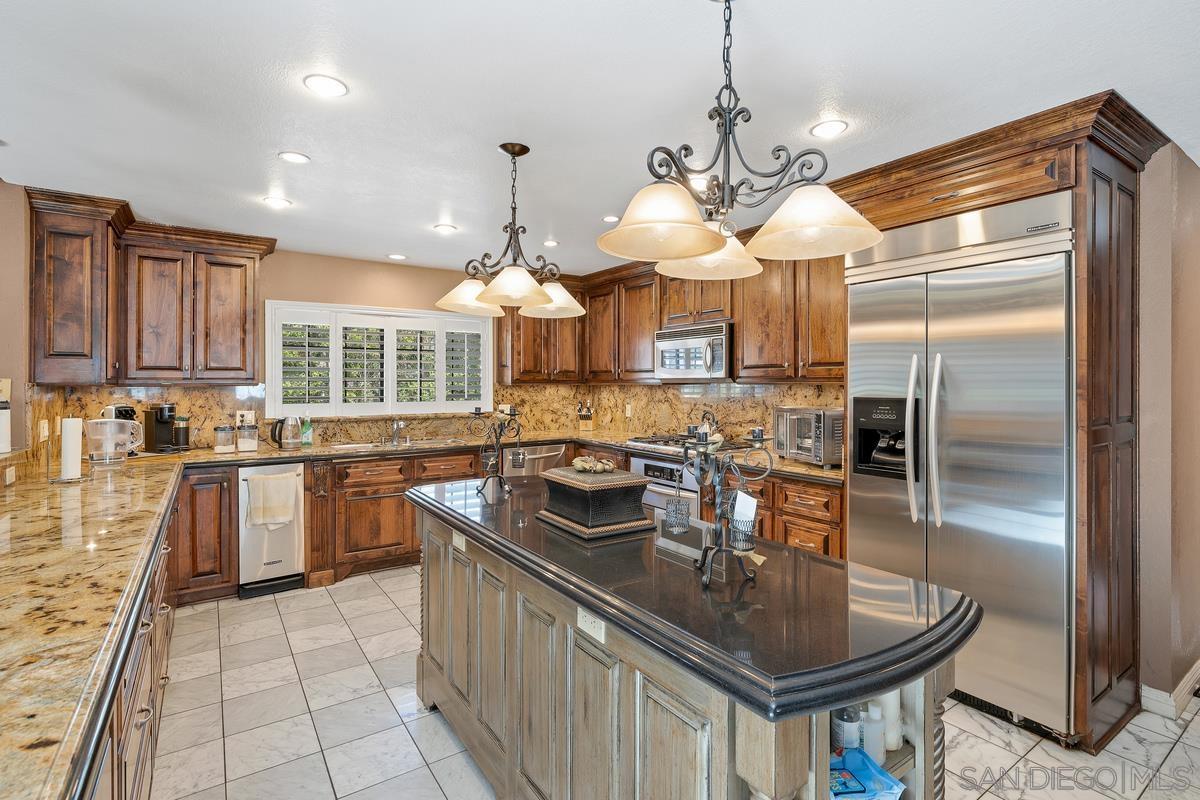 Detail Gallery Image 3 of 36 For 14650  Alkosh Rd, Jamul,  CA 91935 - 4 Beds | 4/1 Baths