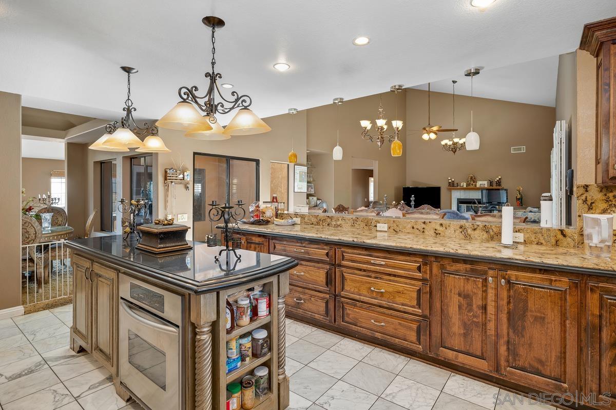 Detail Gallery Image 4 of 36 For 14650  Alkosh Rd, Jamul,  CA 91935 - 4 Beds | 4/1 Baths