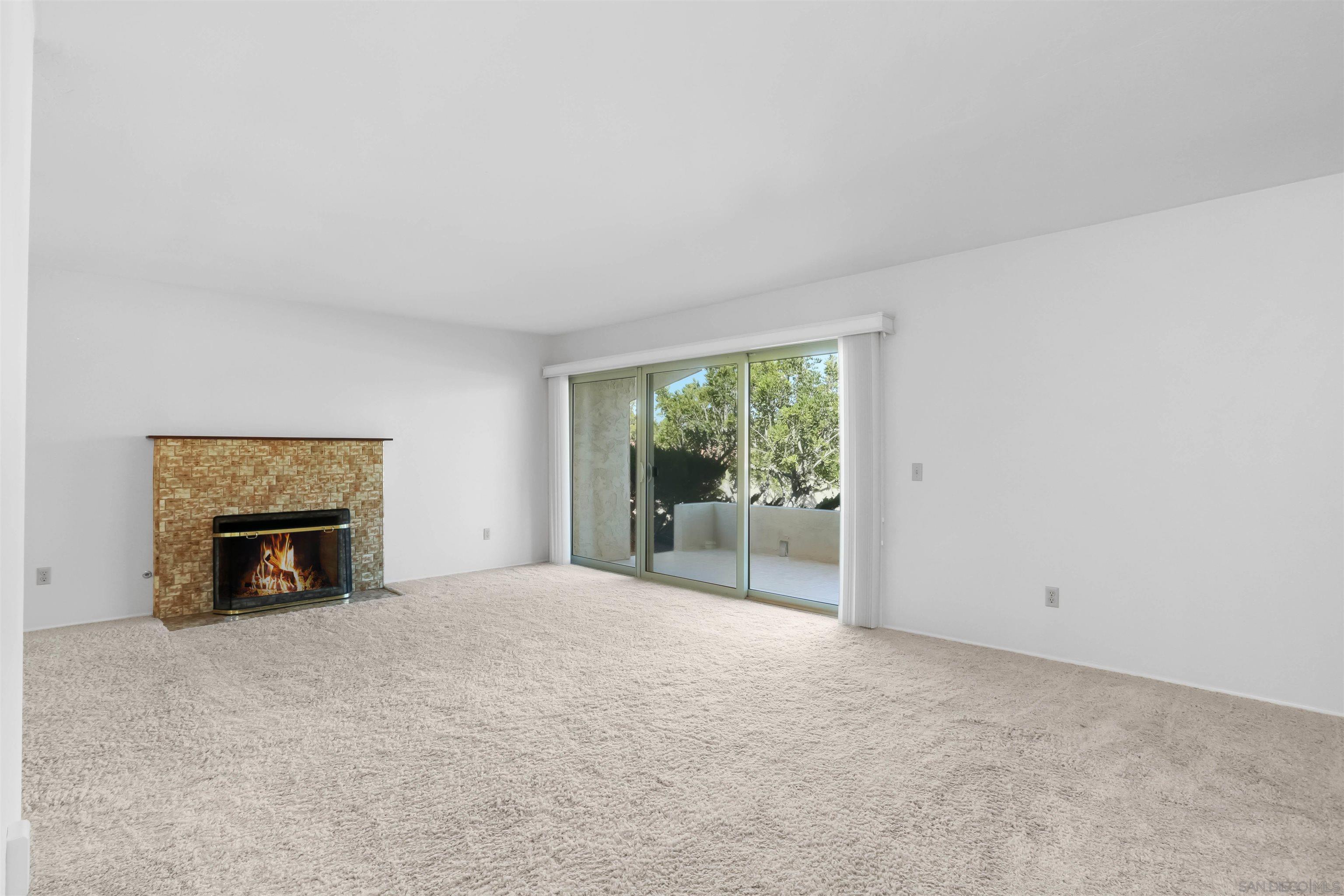 Detail Gallery Image 13 of 57 For 17461  Plaza Otonal, San Diego,  CA 92128 - 3 Beds | 2 Baths