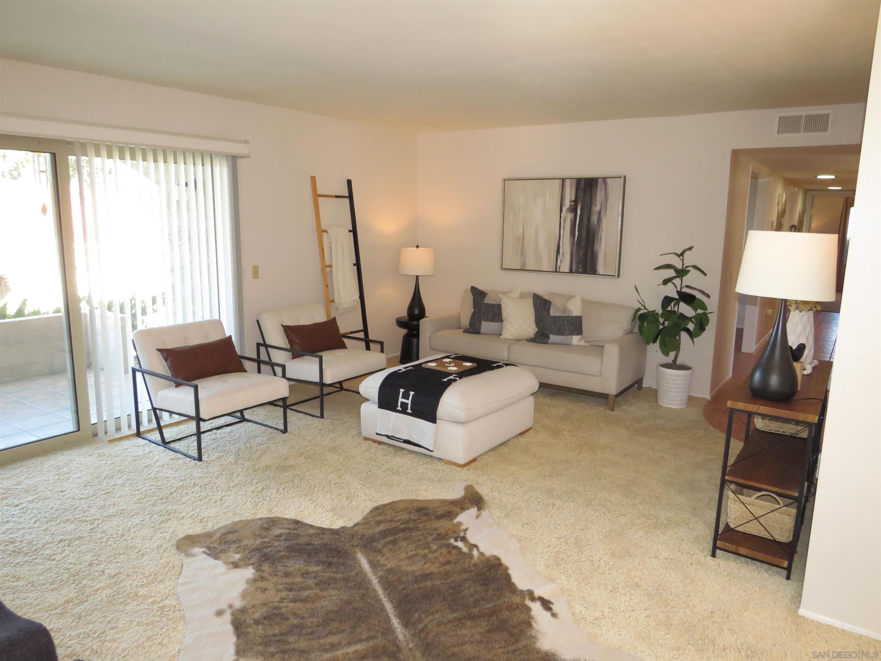 Detail Gallery Image 19 of 57 For 17461  Plaza Otonal, San Diego,  CA 92128 - 3 Beds | 2 Baths