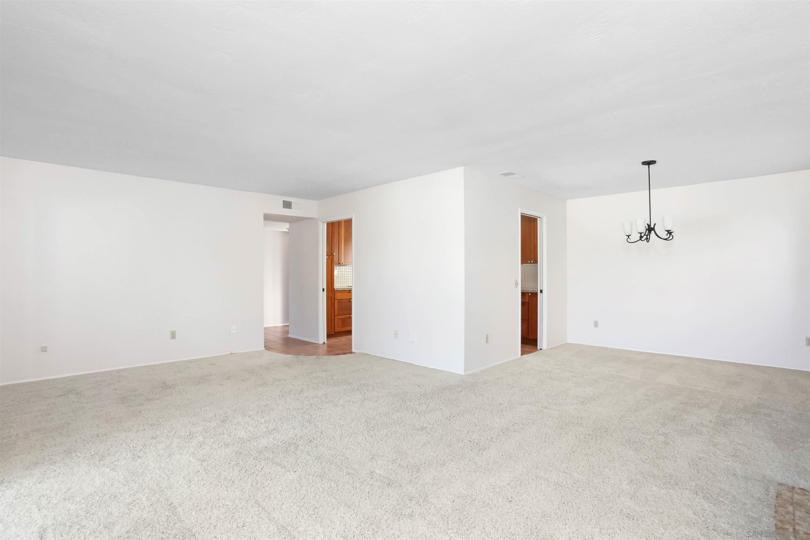 Detail Gallery Image 22 of 57 For 17461  Plaza Otonal, San Diego,  CA 92128 - 3 Beds | 2 Baths