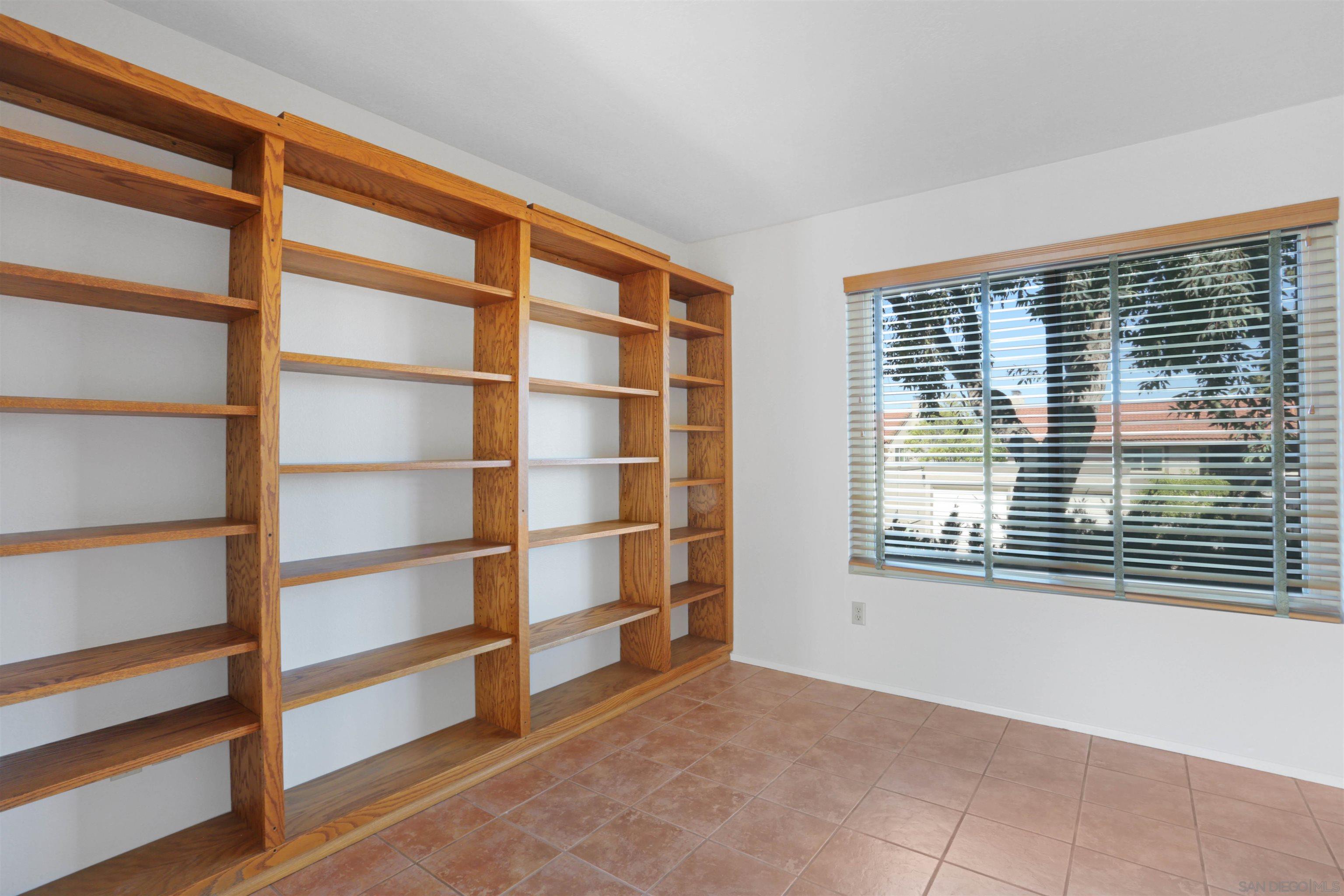 Detail Gallery Image 28 of 57 For 17461  Plaza Otonal, San Diego,  CA 92128 - 3 Beds | 2 Baths