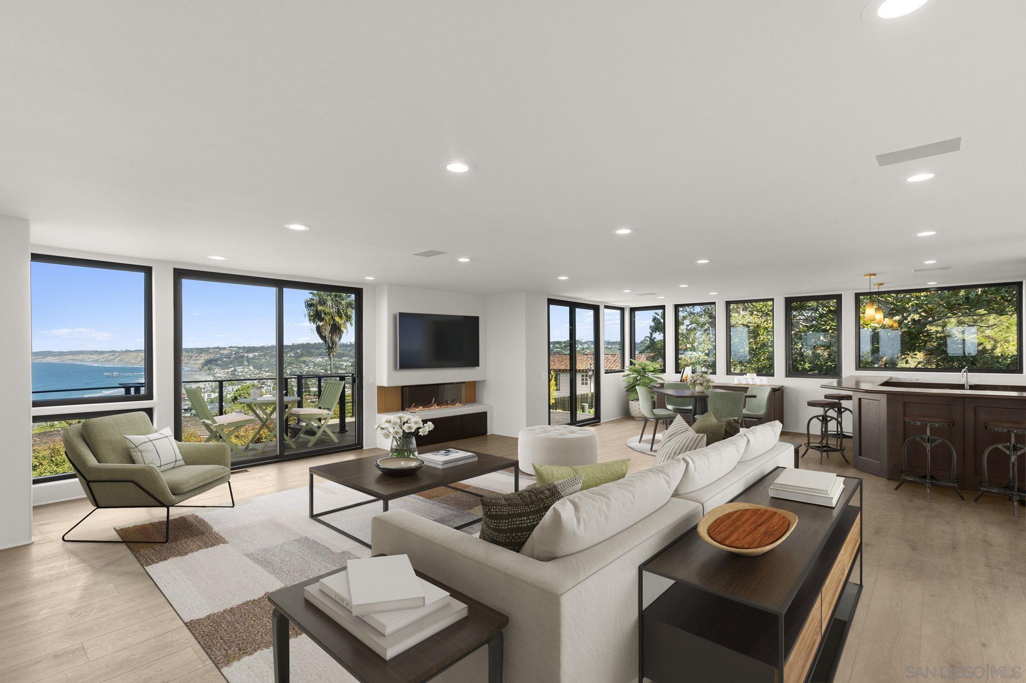 Detail Gallery Image 10 of 30 For 1846  Castellana Rd, La Jolla,  CA 92037 - 4 Beds | 4 Baths