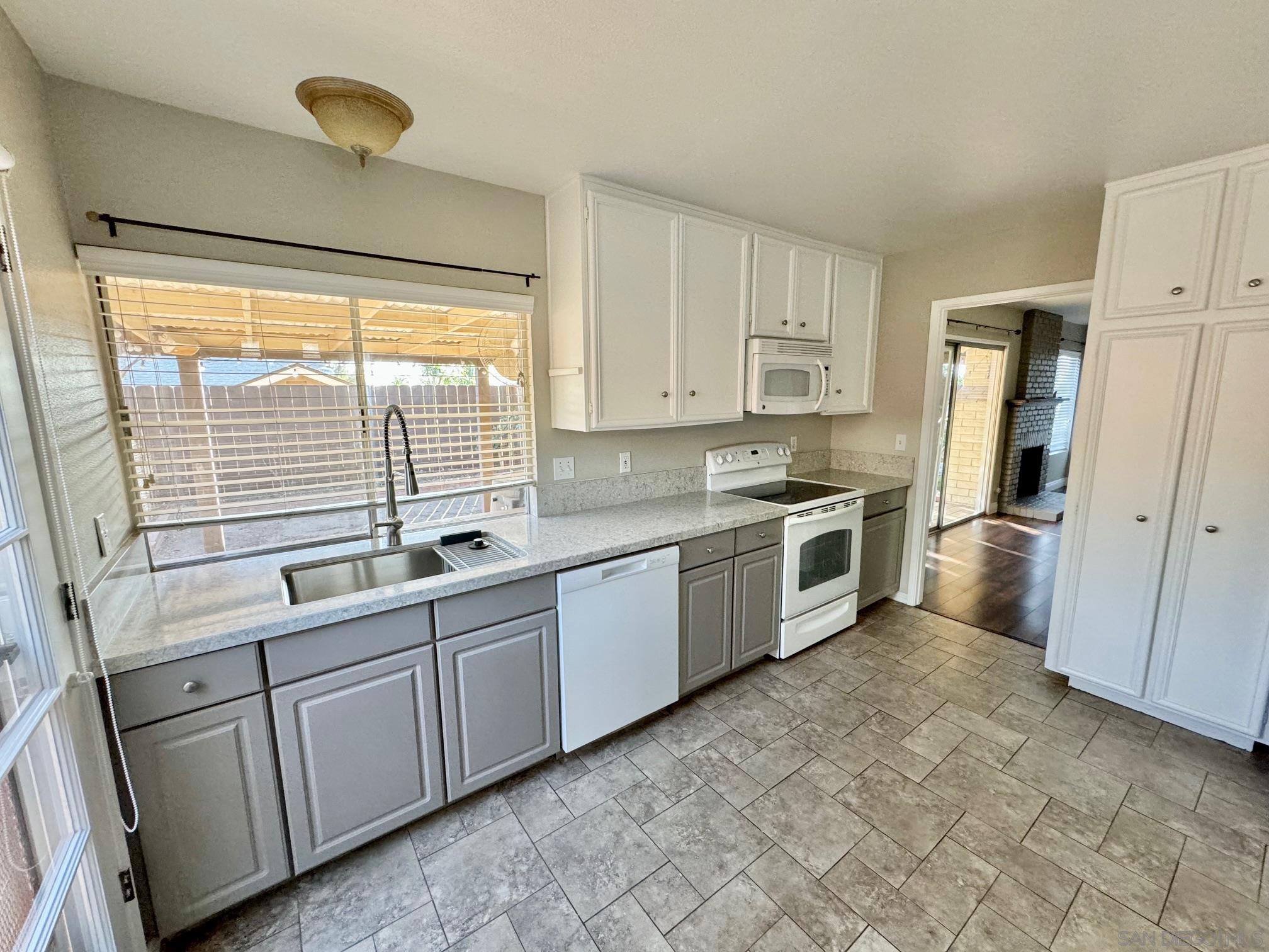 Detail Gallery Image 28 of 41 For 1011  Chestnut, Escondido,  CA 92025 - 3 Beds | 2 Baths