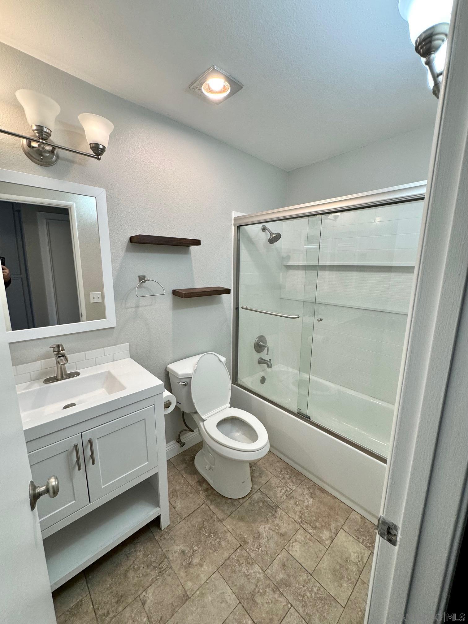 Detail Gallery Image 32 of 41 For 1011  Chestnut, Escondido,  CA 92025 - 3 Beds | 2 Baths