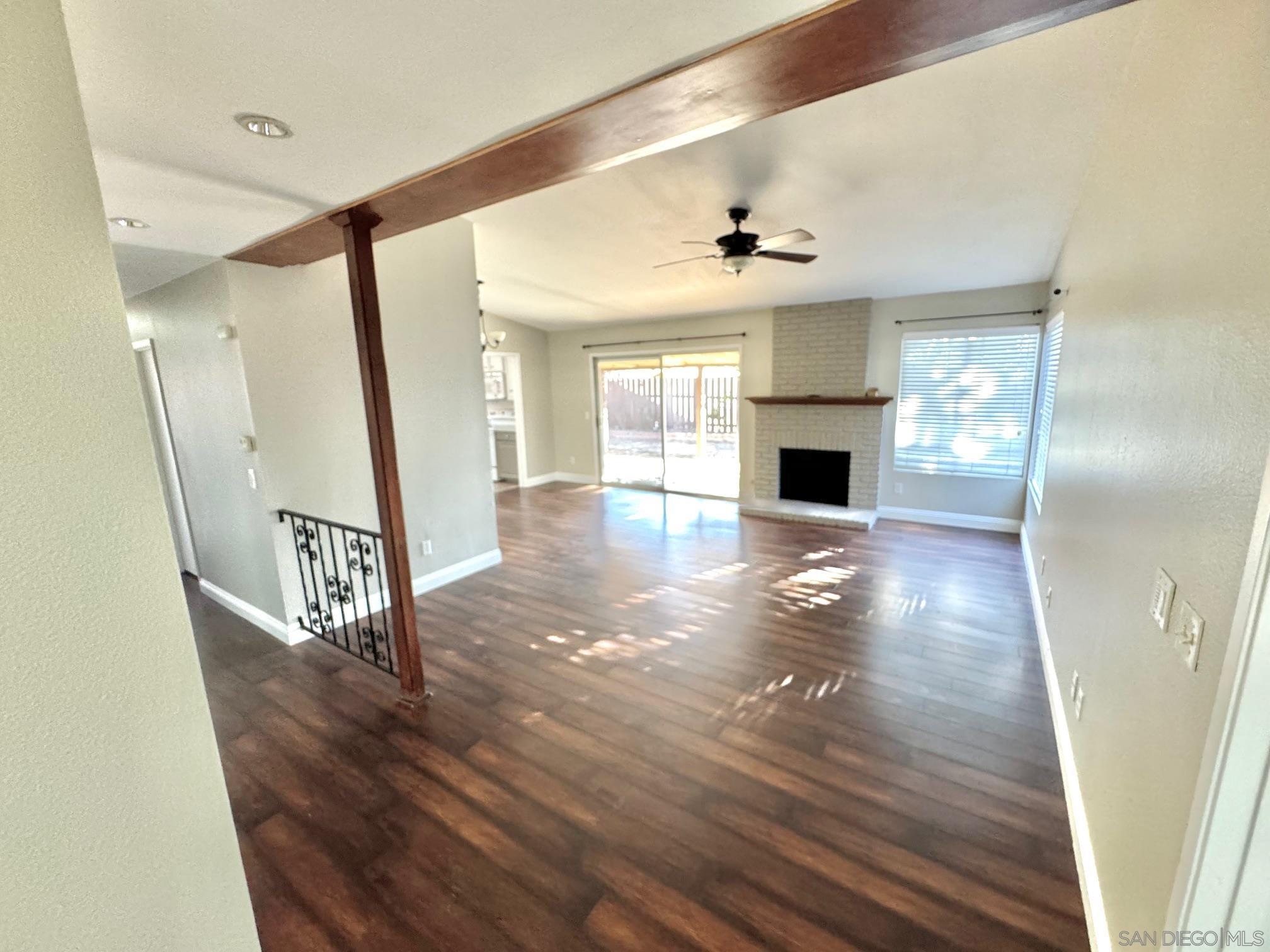 Detail Gallery Image 8 of 41 For 1011  Chestnut, Escondido,  CA 92025 - 3 Beds | 2 Baths