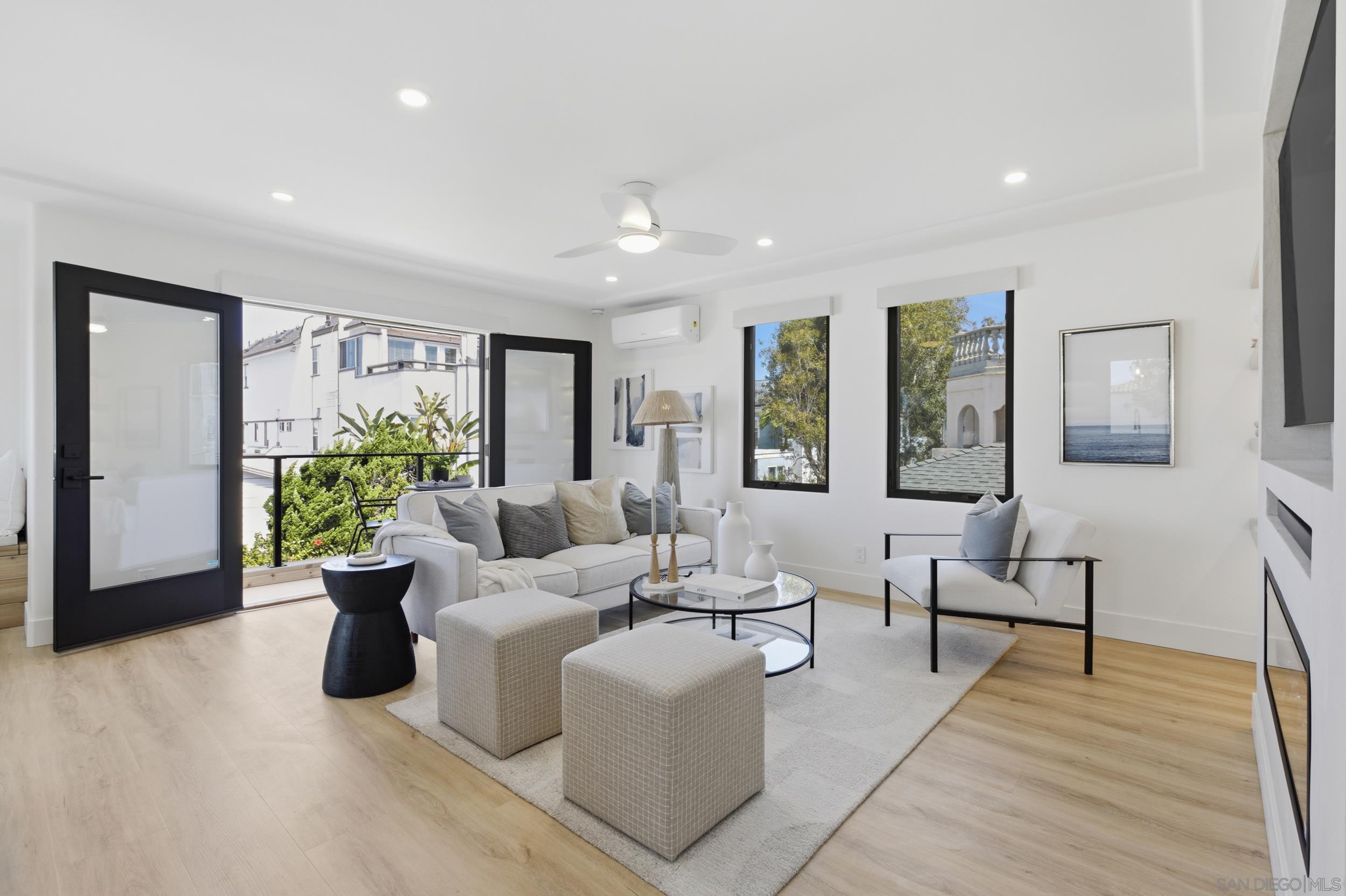 Detail Gallery Image 19 of 51 For 811-13  Balboa Ct, San Diego,  CA 92109 - – Beds | – Baths