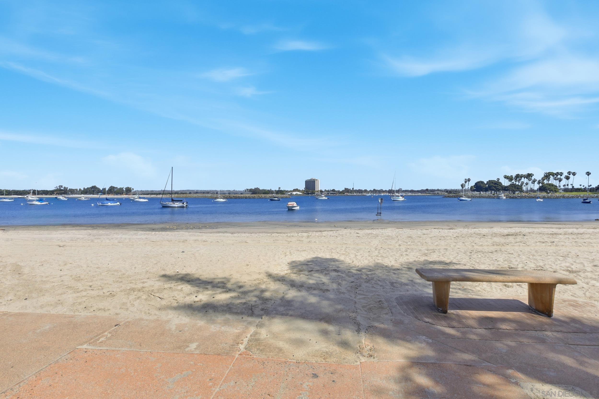 Detail Gallery Image 46 of 51 For 811-13  Balboa Ct, San Diego,  CA 92109 - – Beds | – Baths