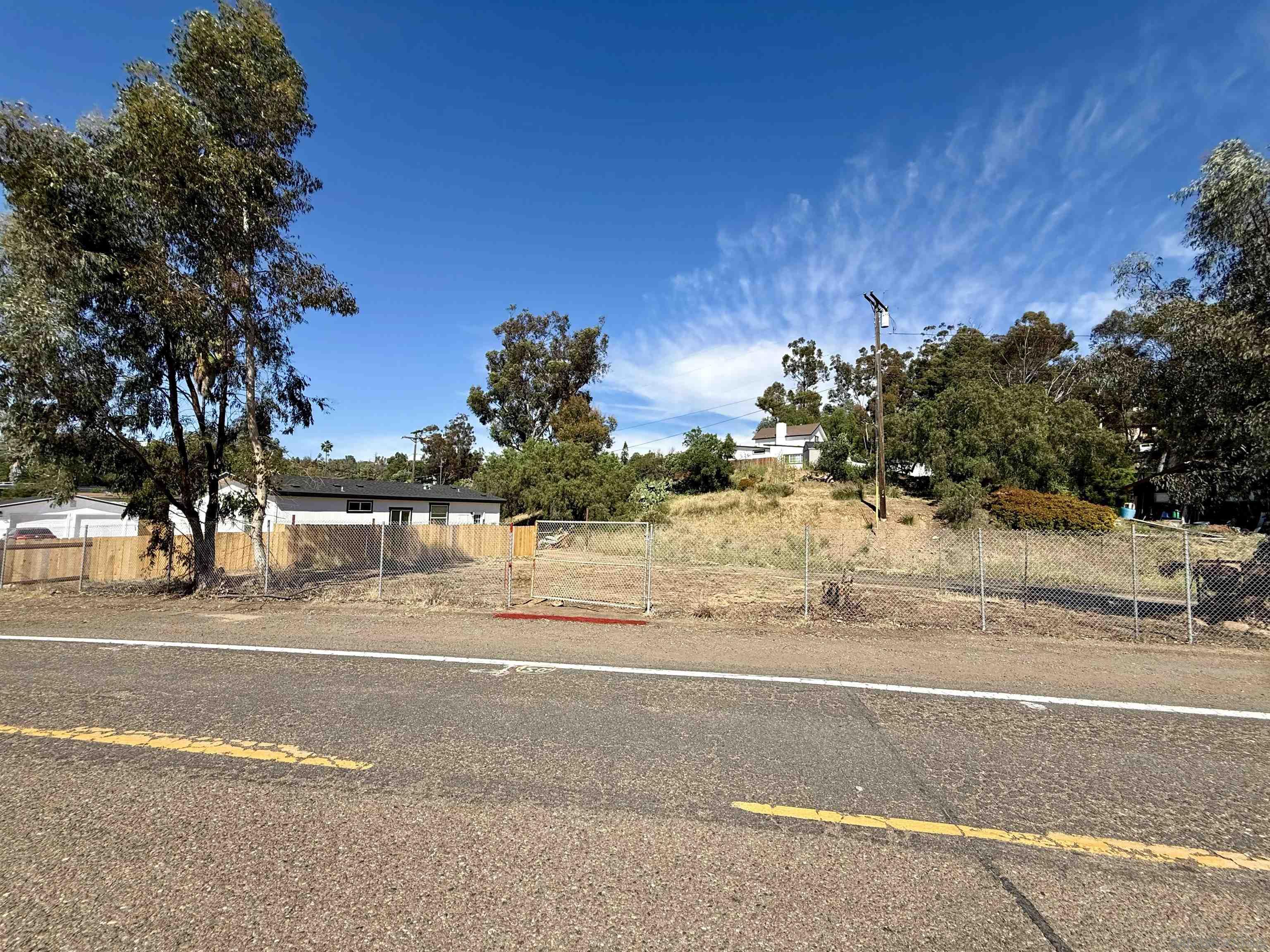 Detail Gallery Image 9 of 11 For , La Mesa,  CA 91941 - – Beds | – Baths