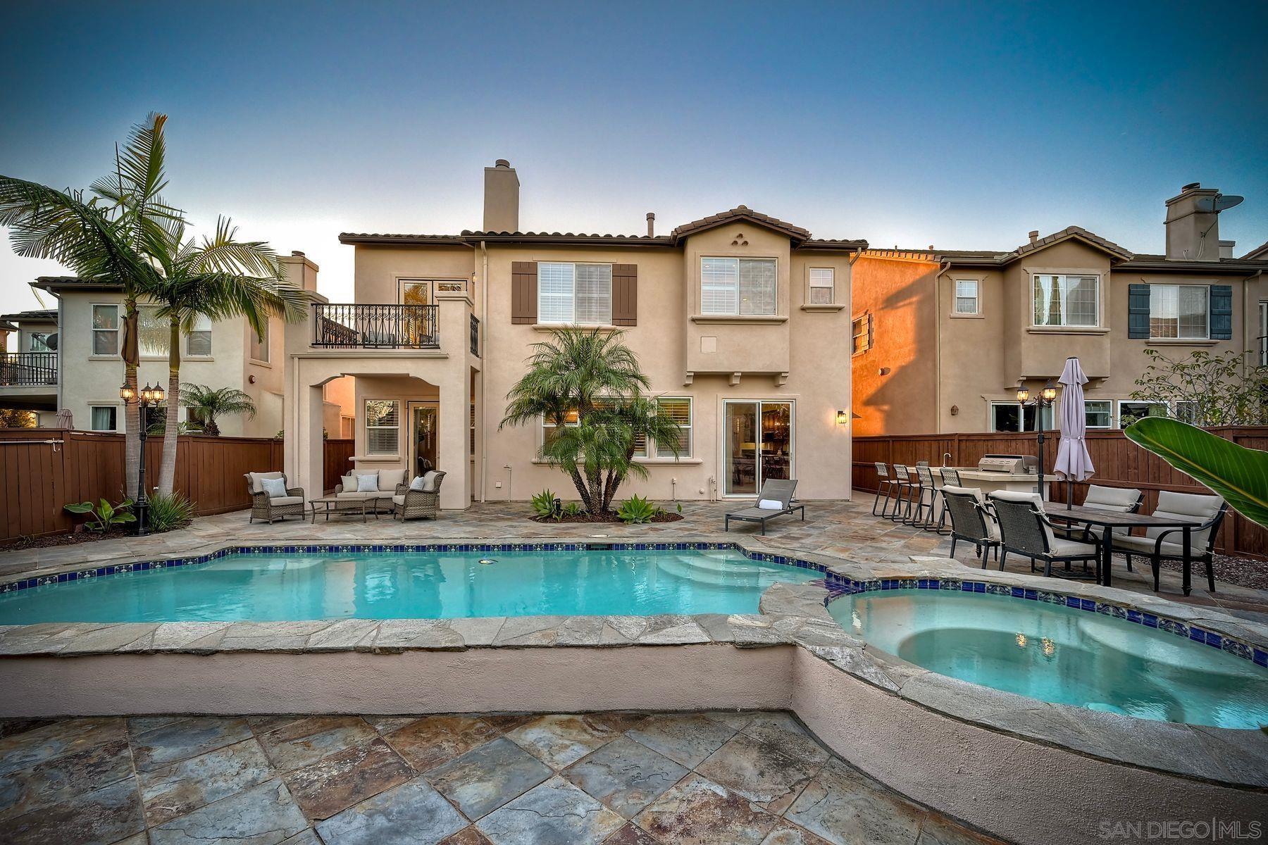 Detail Gallery Image 30 of 35 For 17018  Patina, San Diego,  CA 92127 - 4 Beds | 3/1 Baths