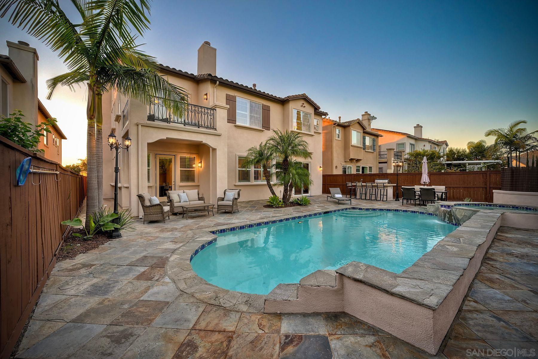 Detail Gallery Image 31 of 35 For 17018  Patina, San Diego,  CA 92127 - 4 Beds | 3/1 Baths