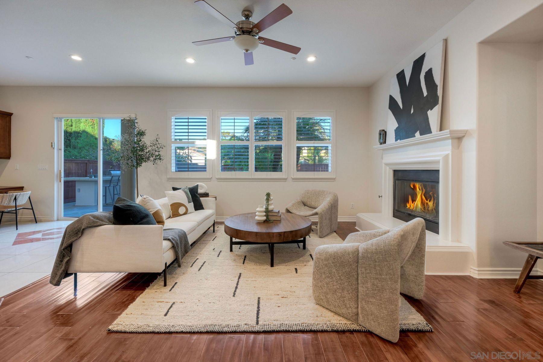 Detail Gallery Image 6 of 35 For 17018  Patina, San Diego,  CA 92127 - 4 Beds | 3/1 Baths