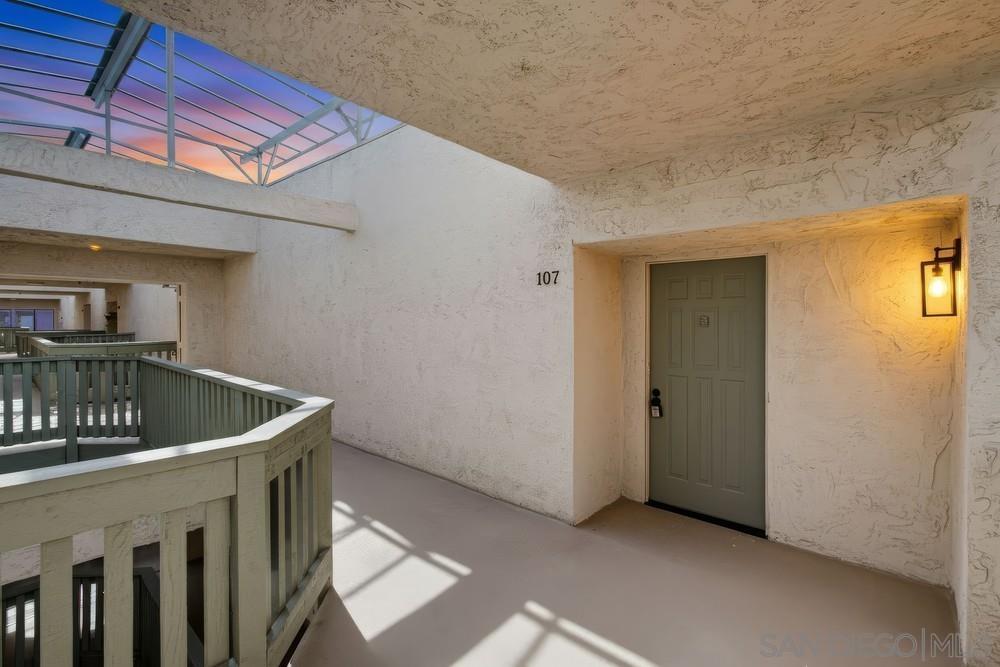 Detail Gallery Image 25 of 27 For 1020 E Washington Ave  #107,  Escondido,  CA 92025 - 2 Beds | 2 Baths