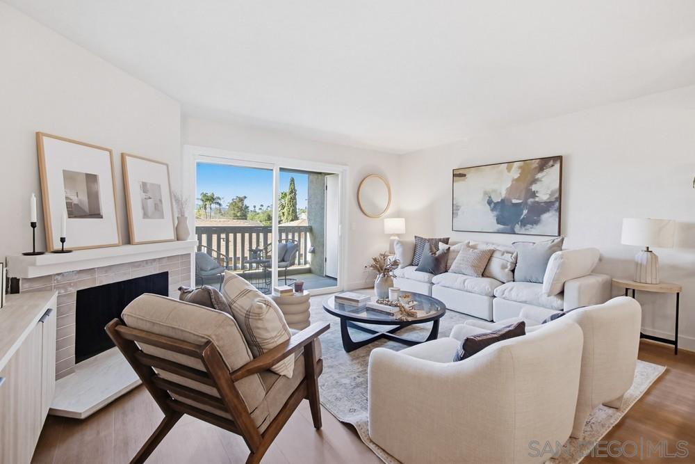 Detail Gallery Image 4 of 27 For 1020 E Washington Ave  #107,  Escondido,  CA 92025 - 2 Beds | 2 Baths