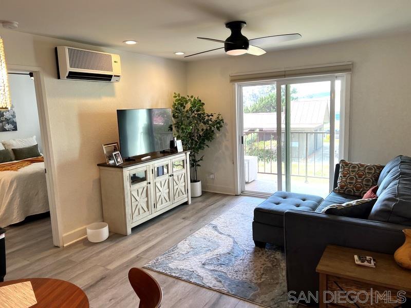 Detail Gallery Image 2 of 30 For 6350  Genesee Ave.  #316,  San Diego,  CA 92122 - 2 Beds | 2 Baths